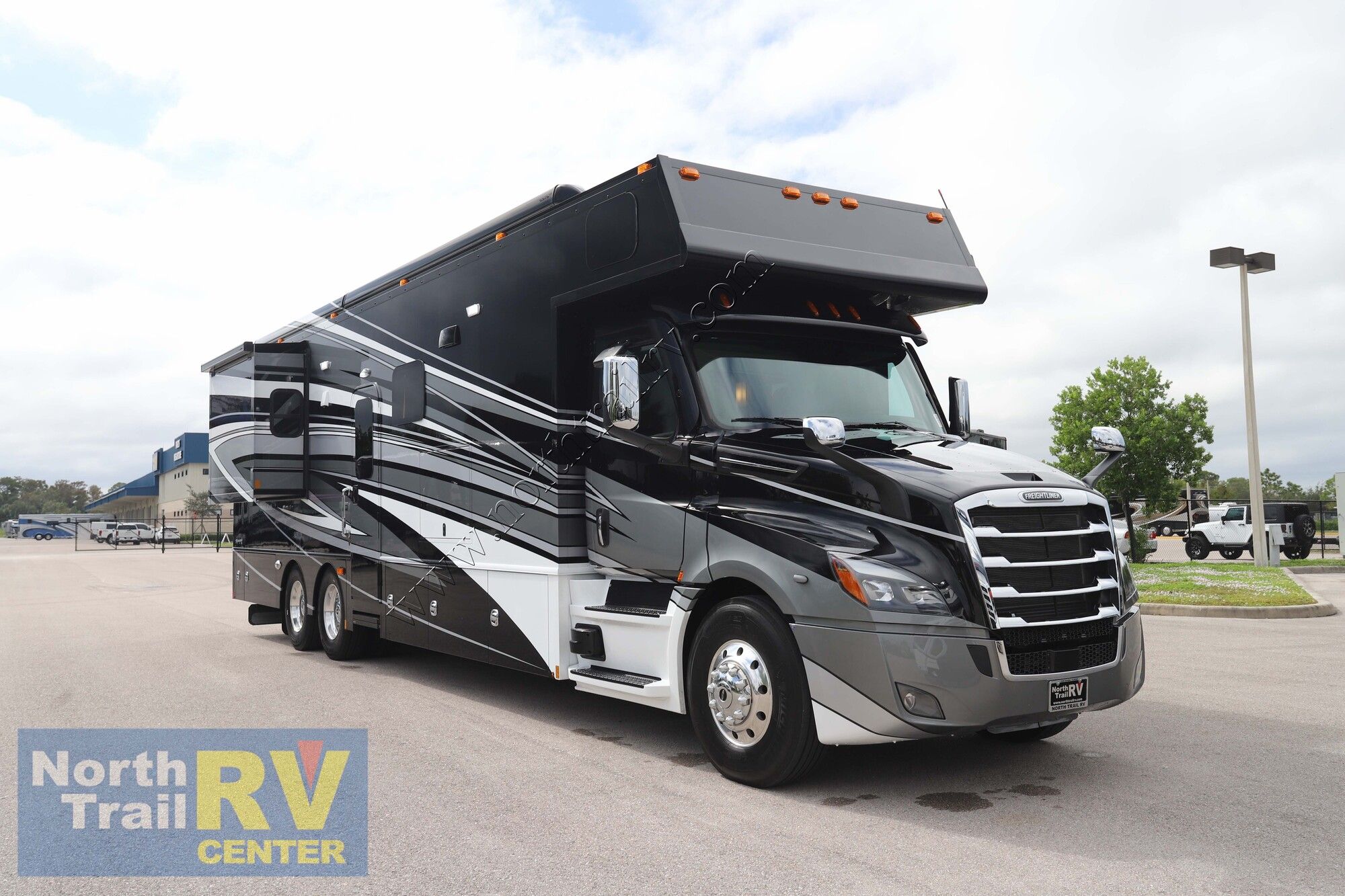 New 2024 Renegade Rv Classic 41CRB Super C  For Sale