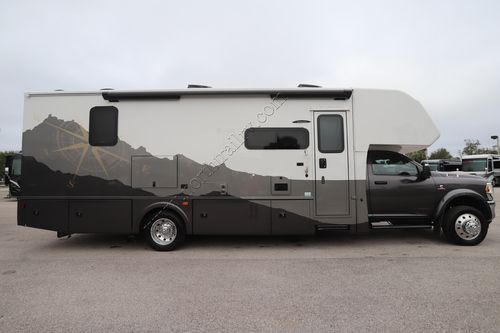 2024 Dynamax Isata 5 30FW Super C