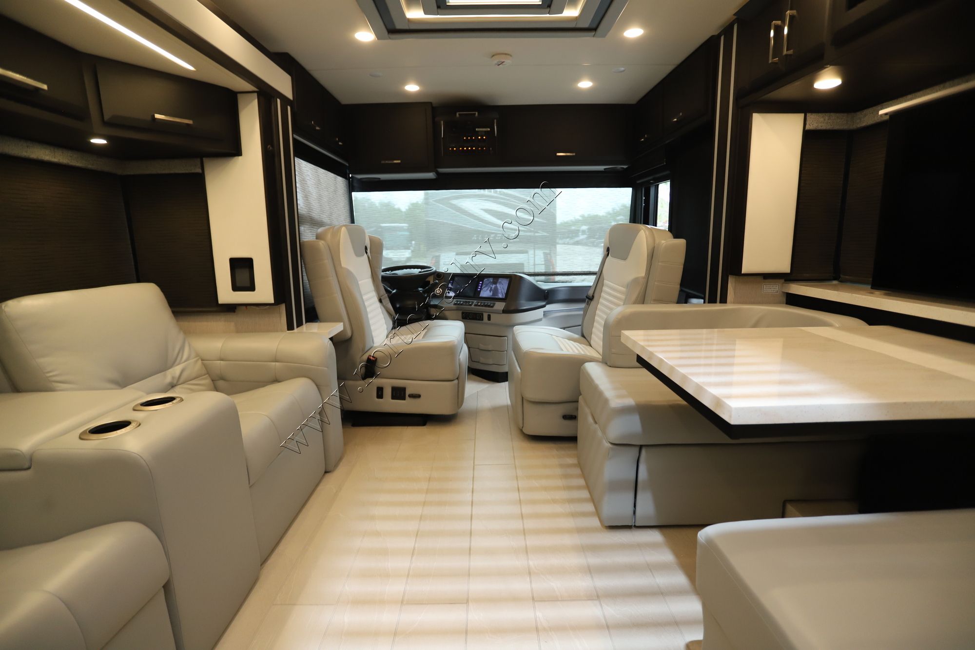 Used 2022 Newmar New Aire 3543 Class A  For Sale