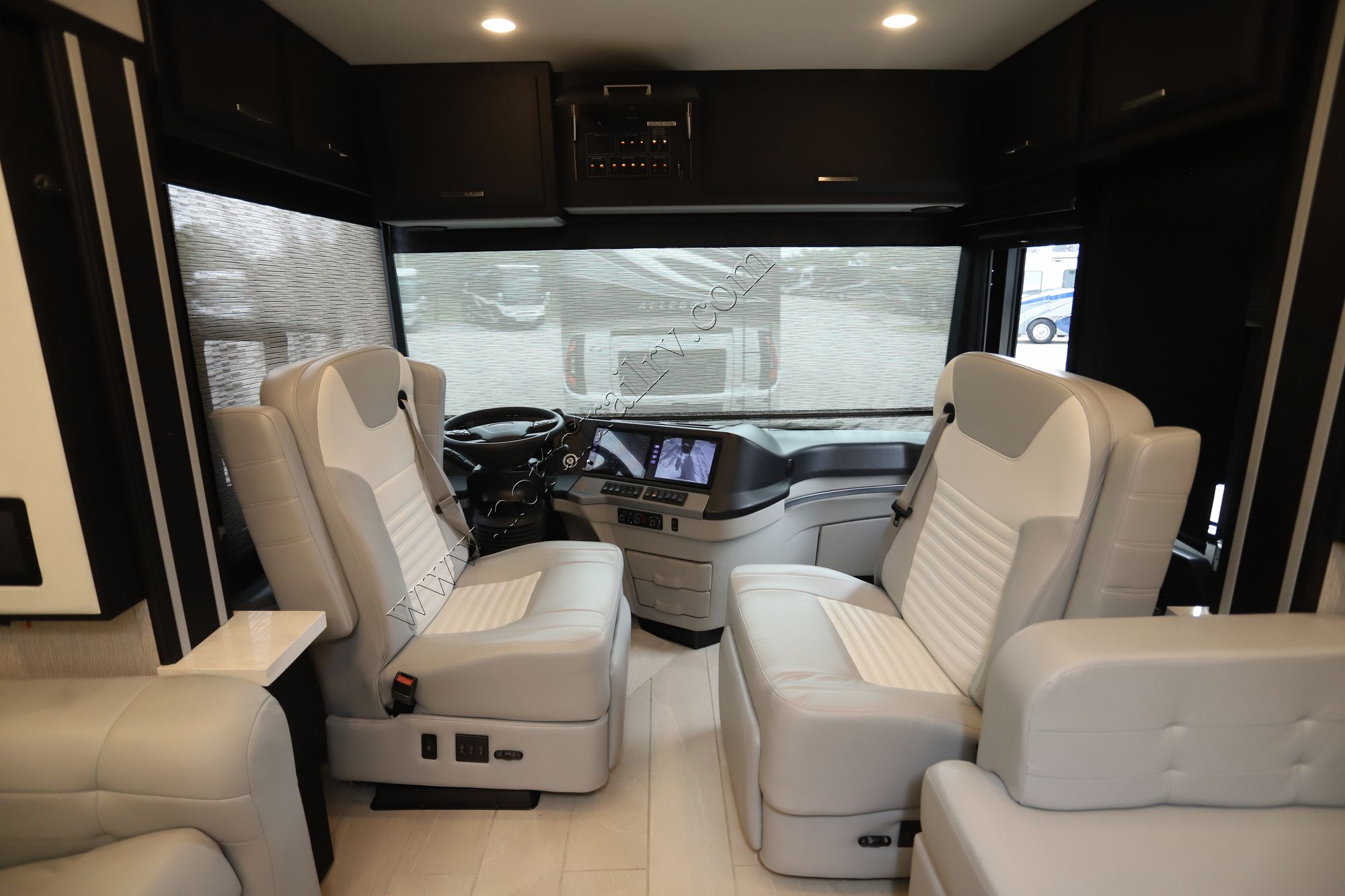 Used 2022 Newmar New Aire 3543 Class A  For Sale