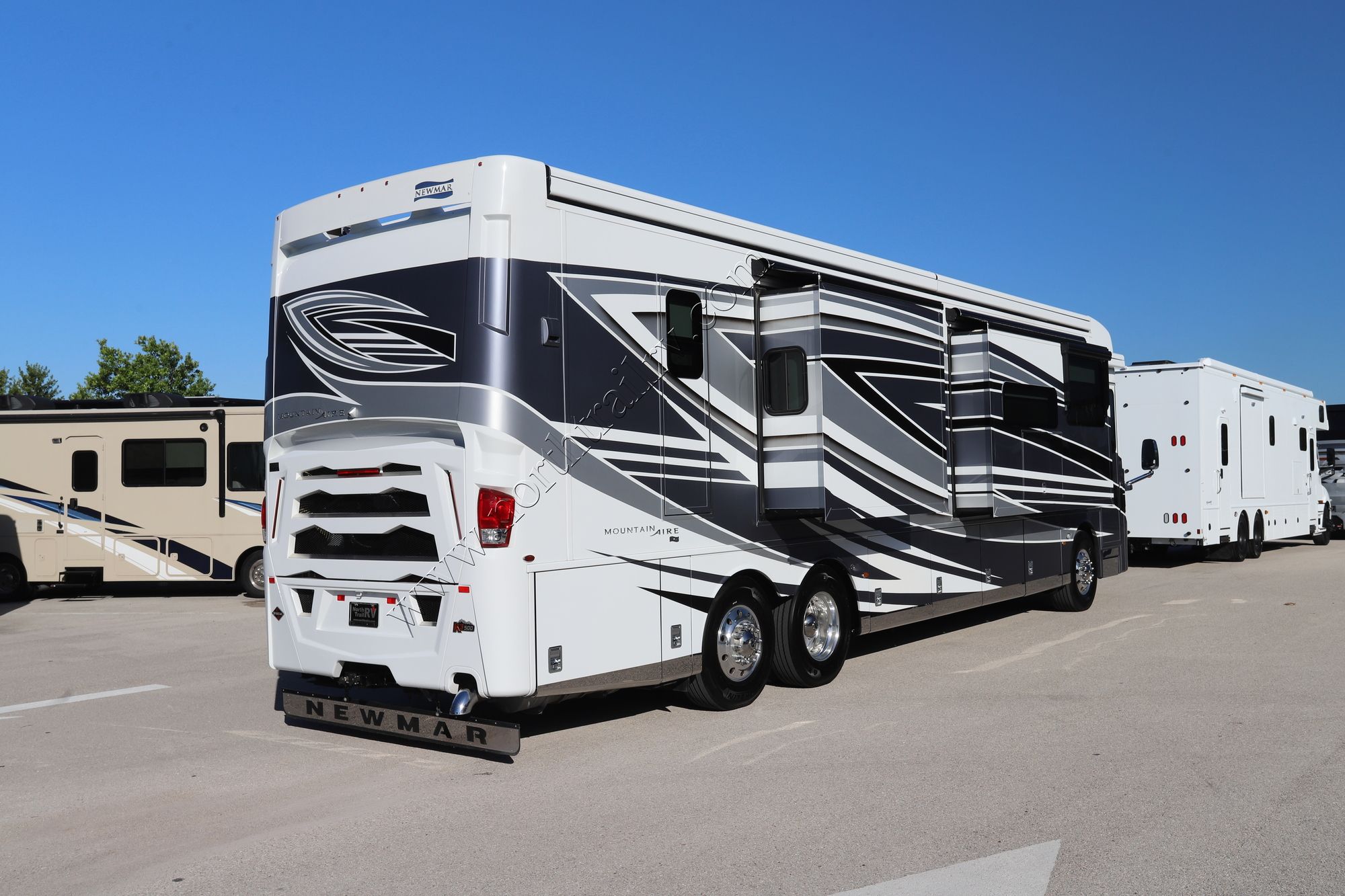 Used 2023 Newmar Mountain Aire 4118 Class A  For Sale