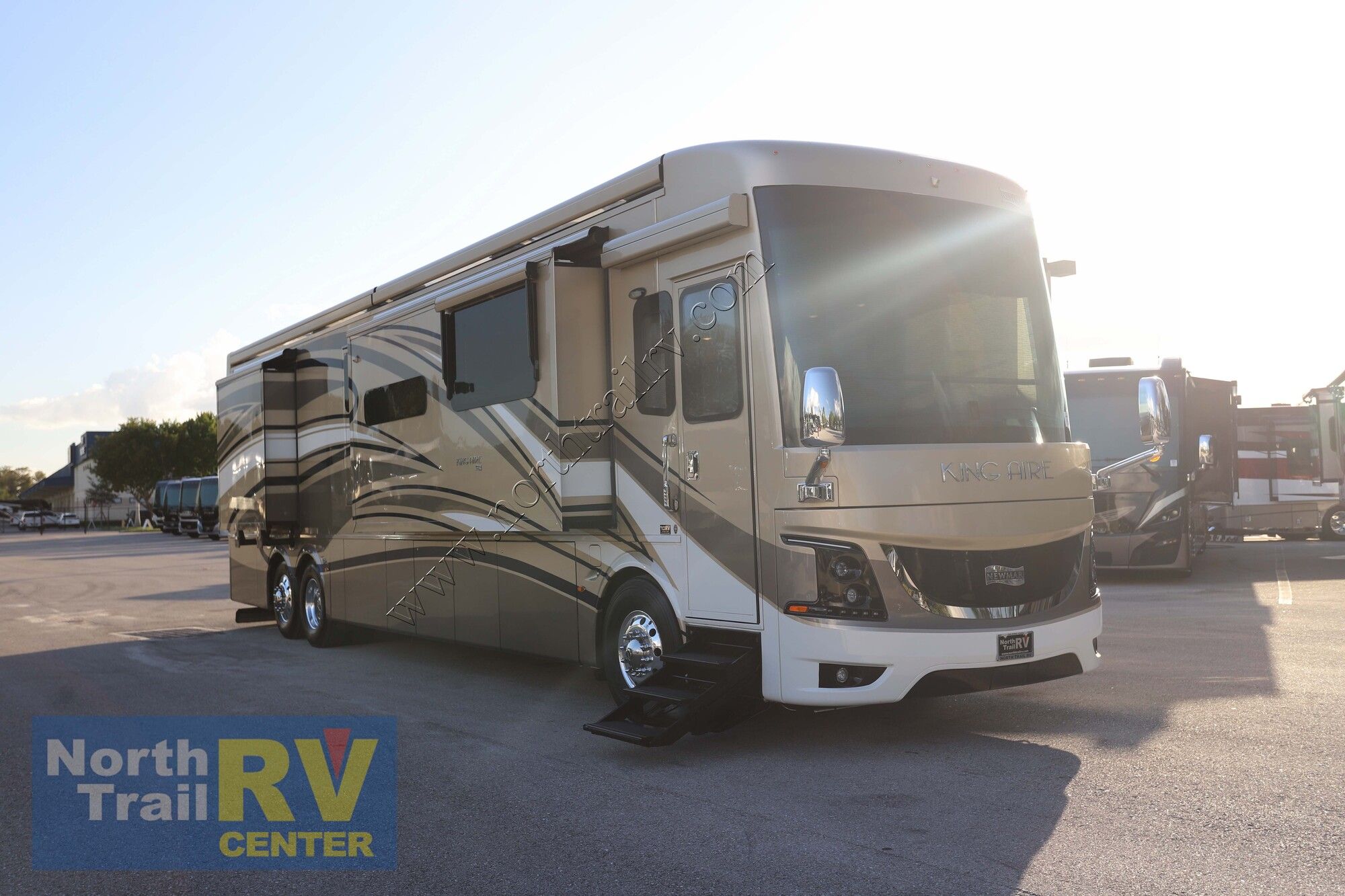 Used 2019 Newmar King Aire 4550 Class A  For Sale