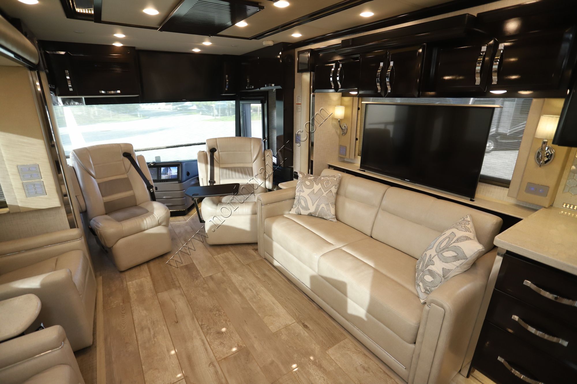 Used 2019 Newmar King Aire 4550 Class A  For Sale