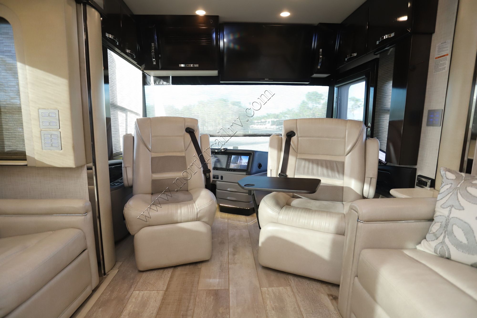 Used 2019 Newmar King Aire 4550 Class A  For Sale