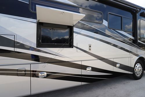 2020 Tiffin Motor Homes Allegro Red 37PA