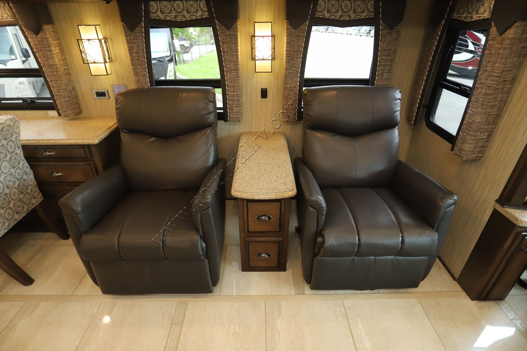 Used 2018 Newmar Dutch Star 4369 Class A  For Sale