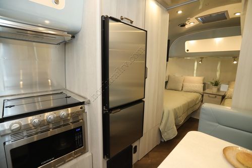 2023 Airstream International 23FBT Travel Trailer