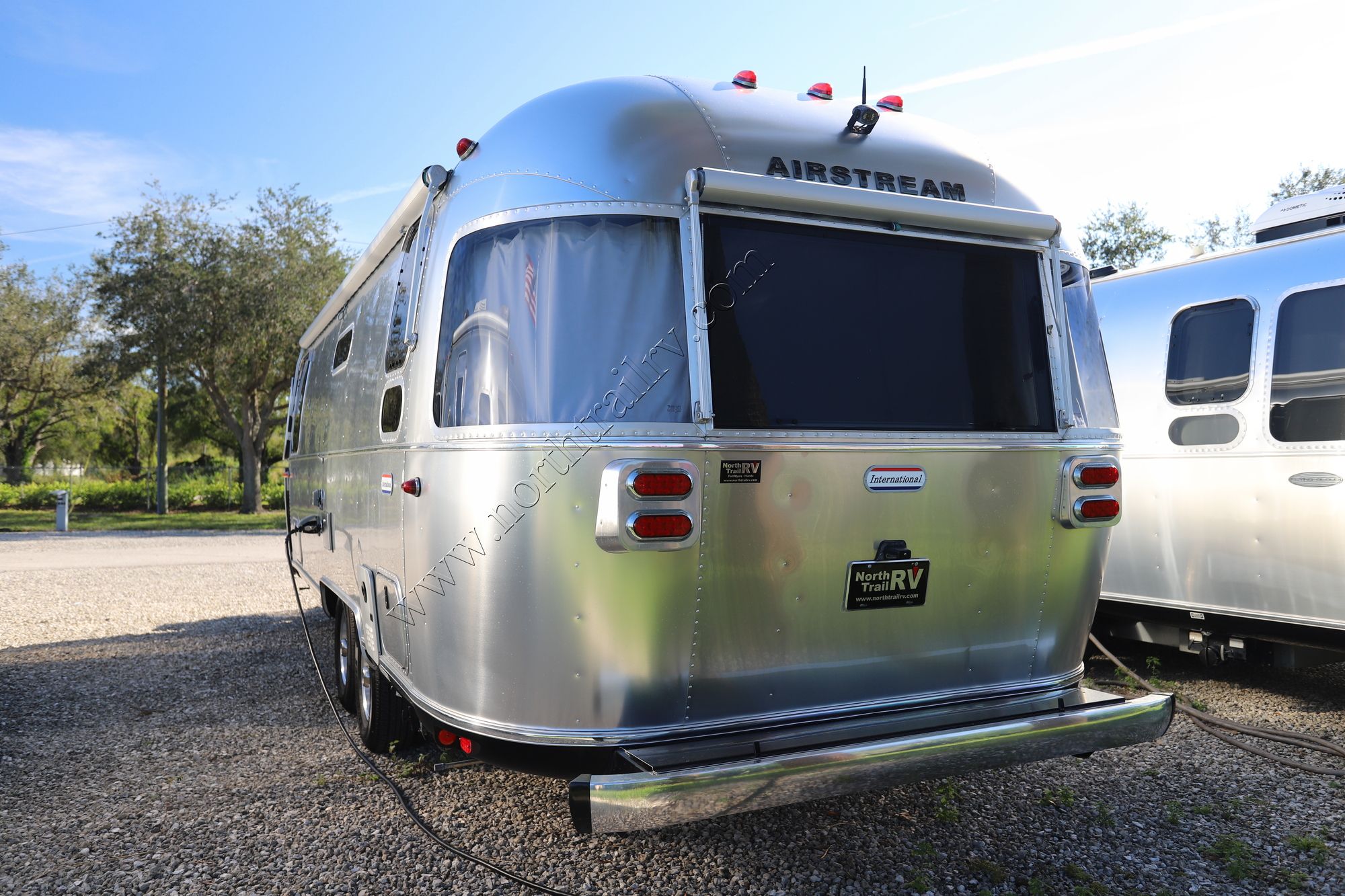 Used 2022 Airstream International 25RBQ Travel Trailer  For Sale