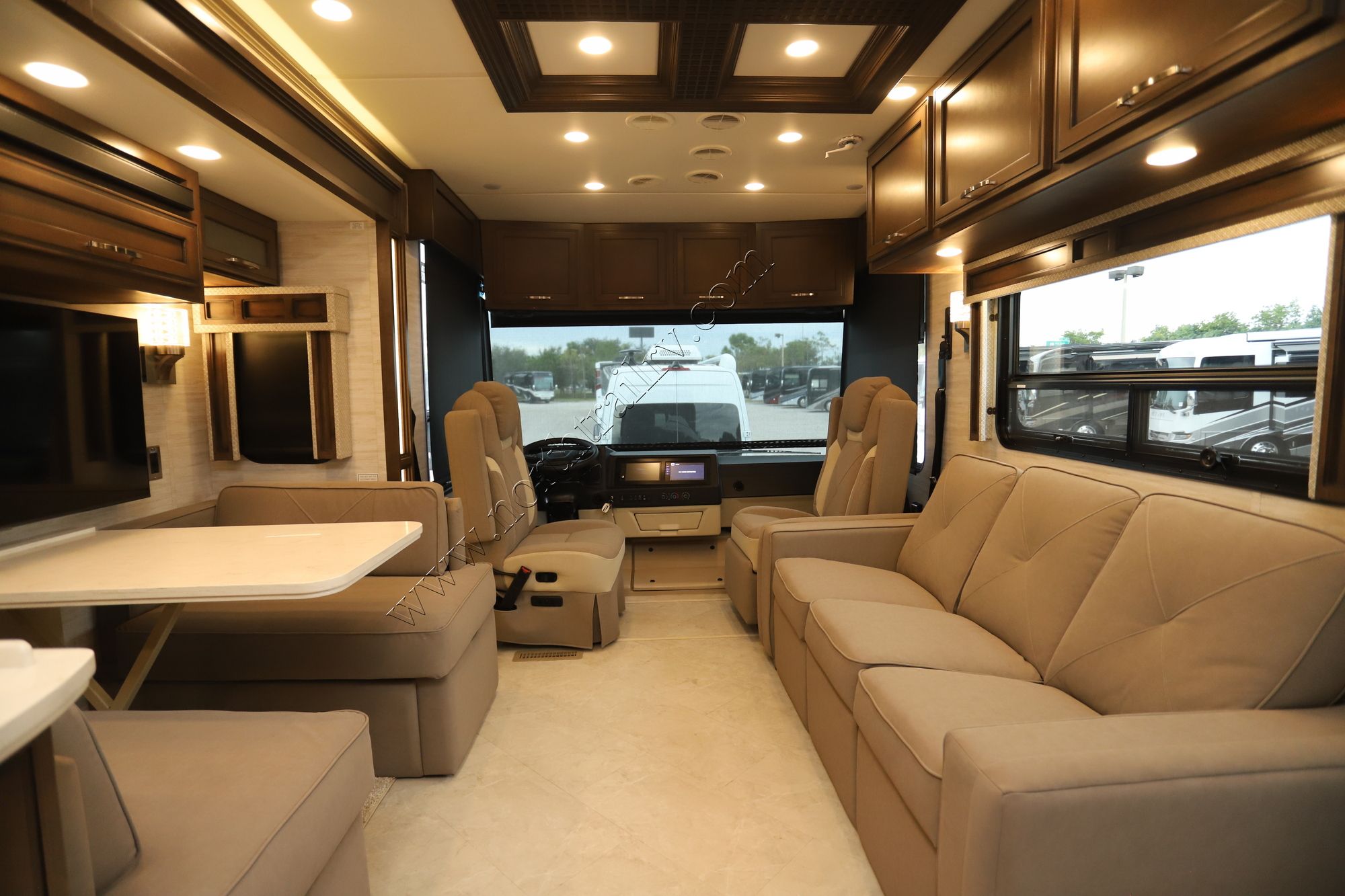 New 2024 Newmar Canyon Star 3947 Class A  For Sale