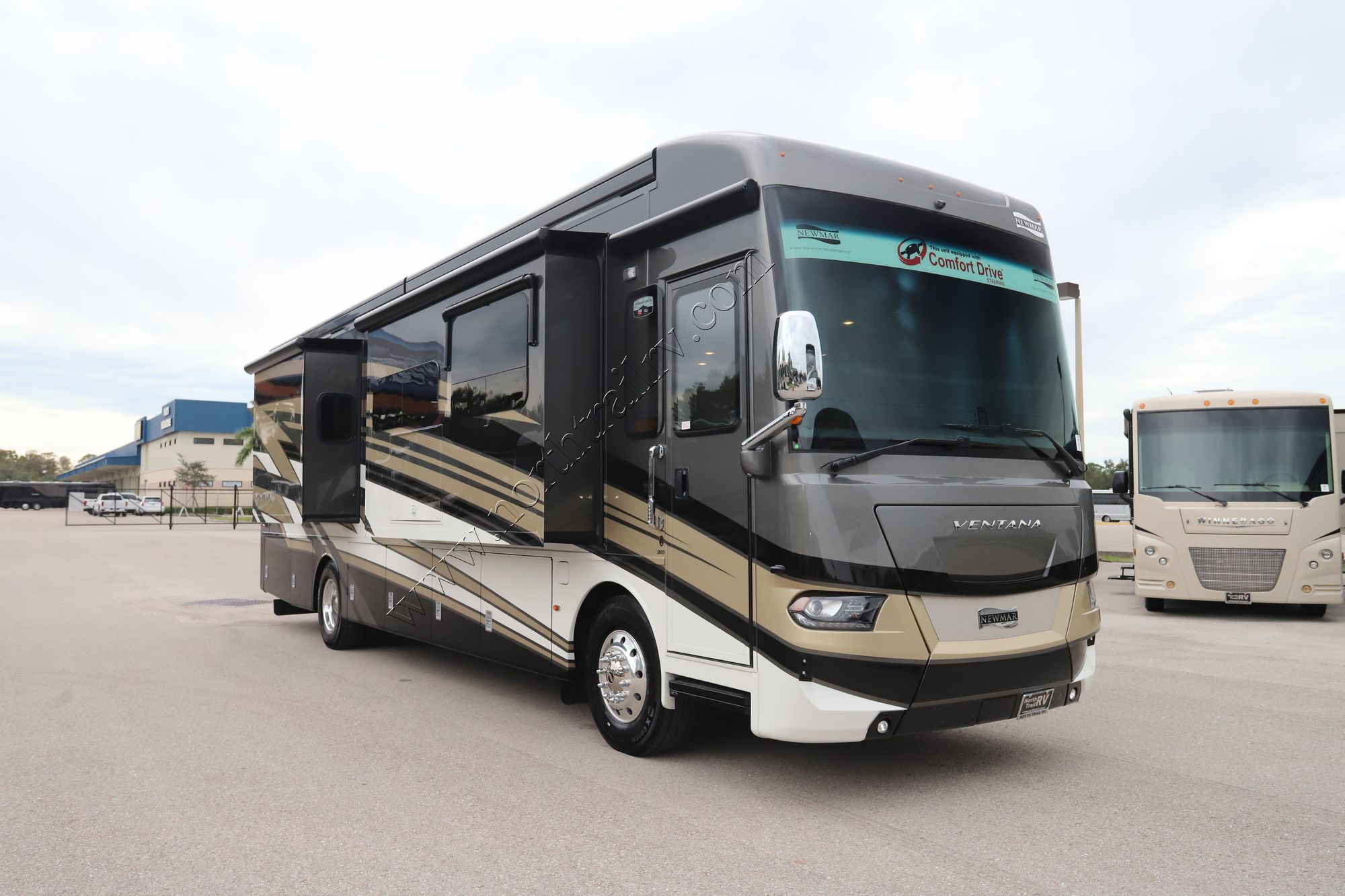 New 2024 Newmar Ventana 3809 Class A  For Sale