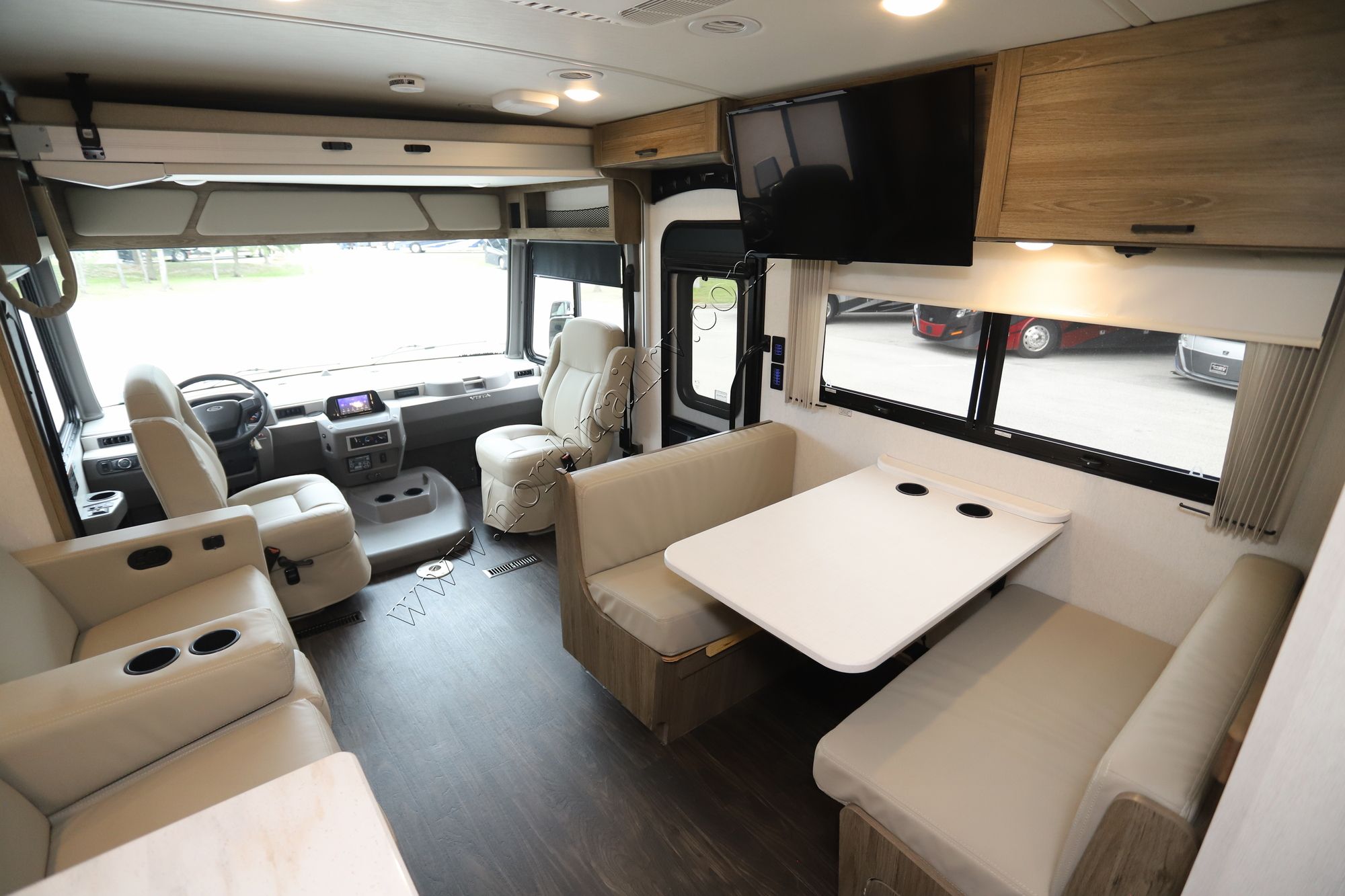 Used 2023 Winnebago Vista 29V Class A  For Sale