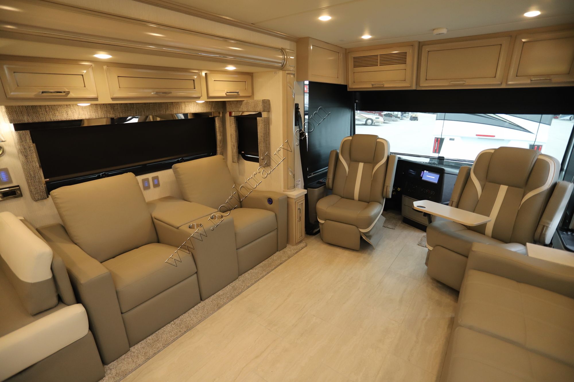 New 2024 Newmar Ventana 3809 Class A  For Sale