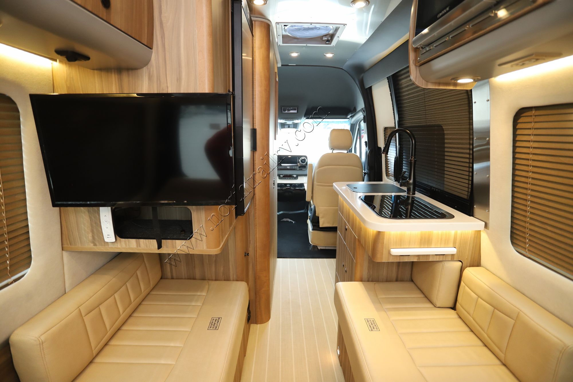Used 2022 Airstream Interstate 19 Tommy Bahama 4X4 Class B  For Sale