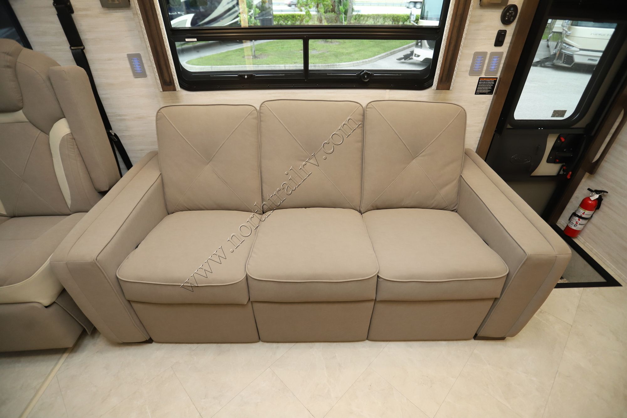 New 2024 Newmar Canyon Star 3947 Class A  For Sale