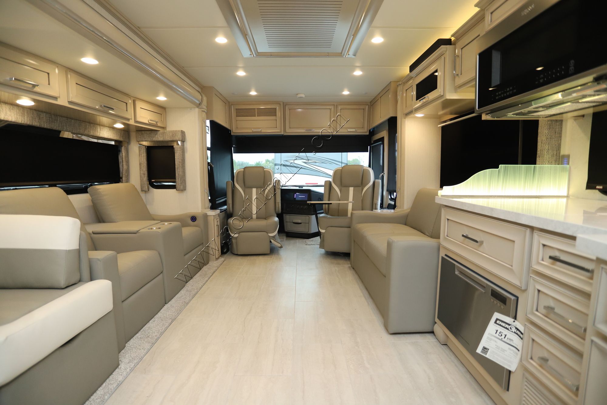 New 2024 Newmar Ventana 3809 Class A  For Sale