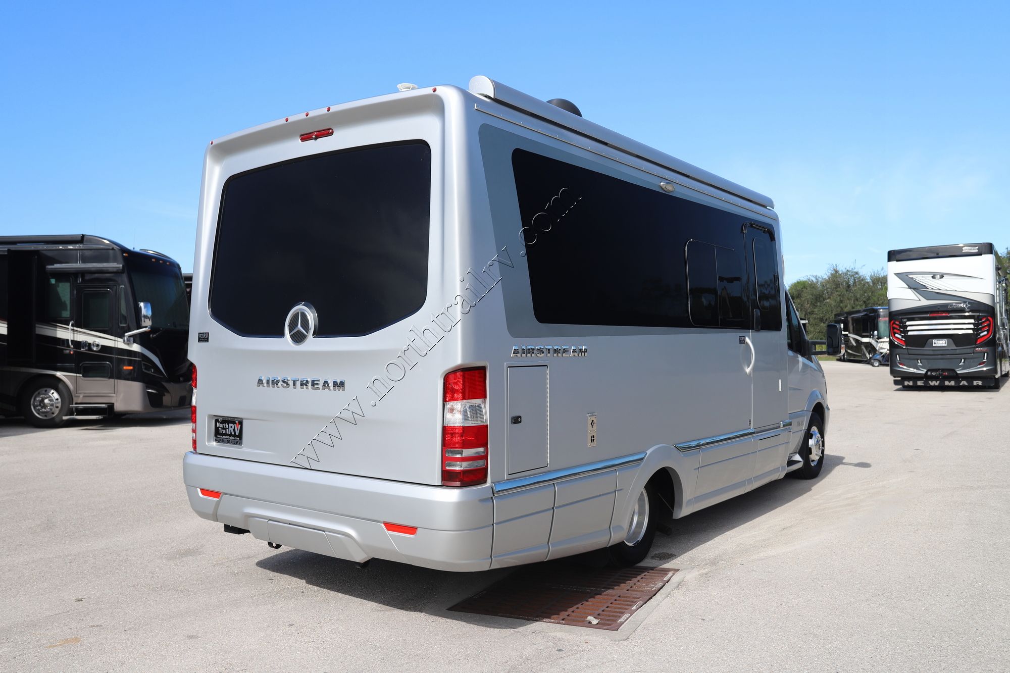 2019 Airstream Atlas 25MB Class B Used  For Sale