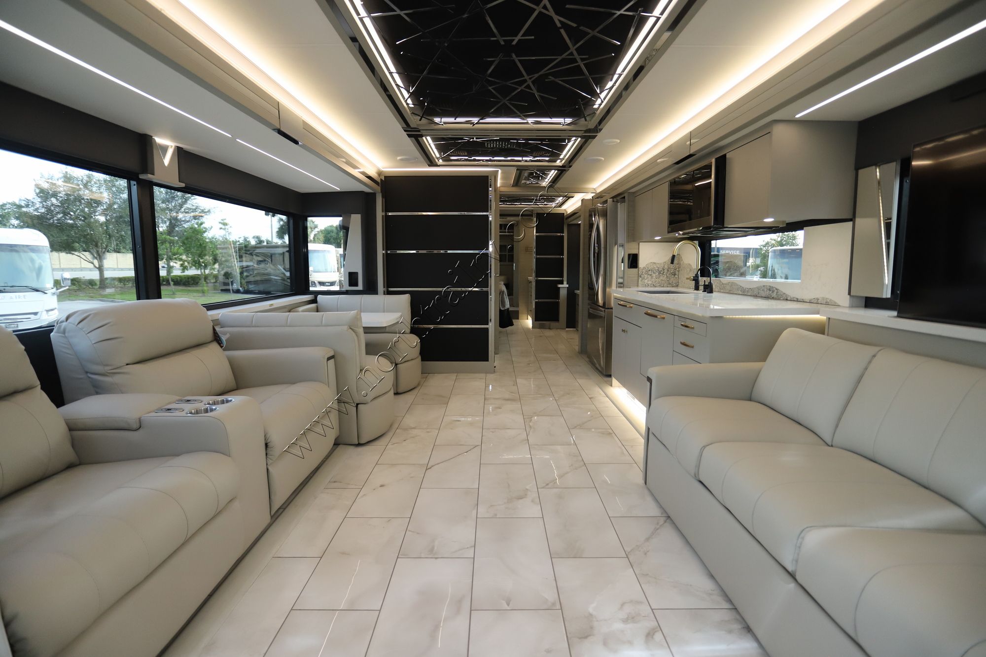 New 2024 Tiffin Motor Homes Zephyr 45 FZ Class A  For Sale