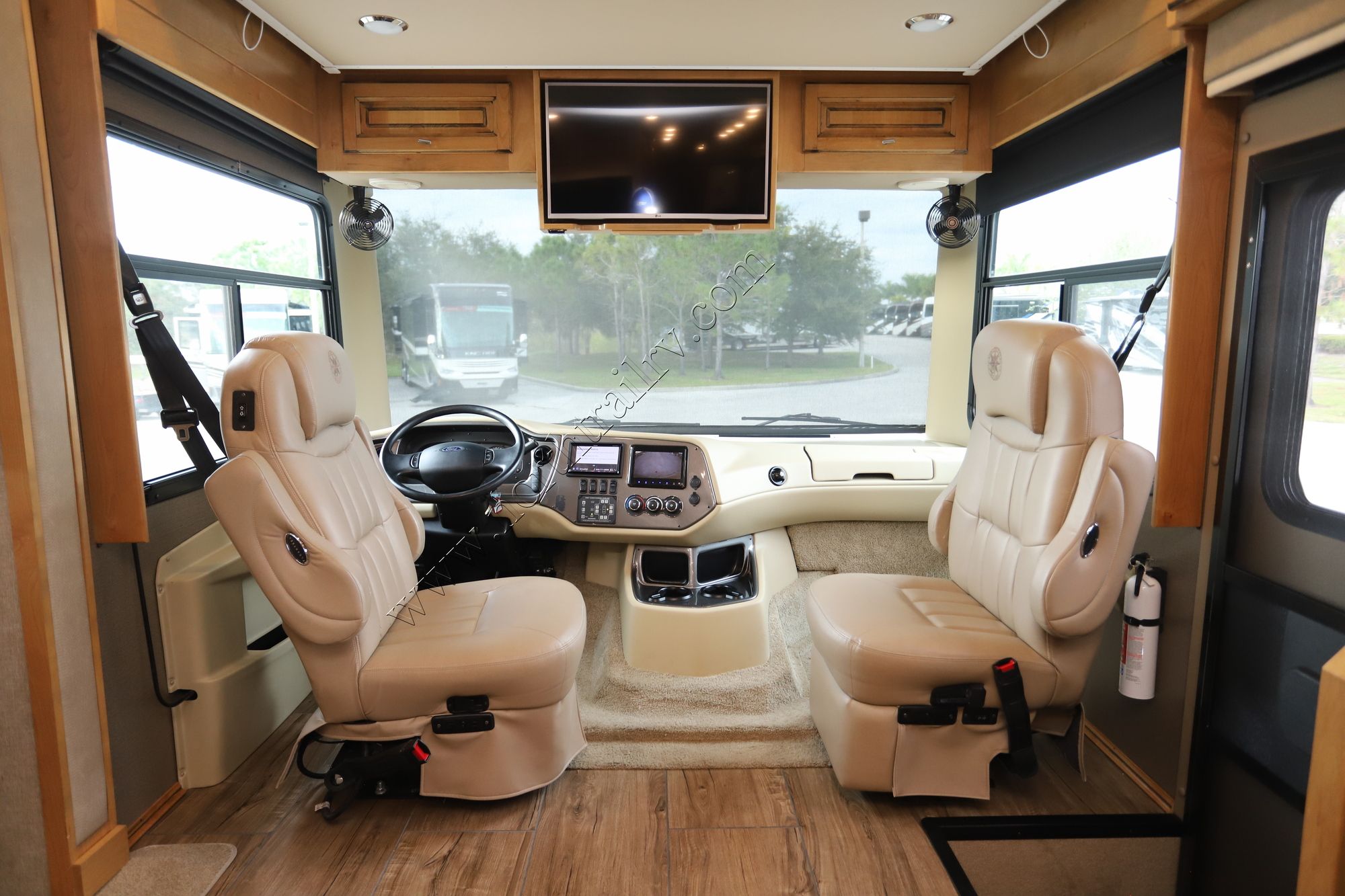 Used 2019 Tiffin Motor Homes Open Road 34PA Class A  For Sale