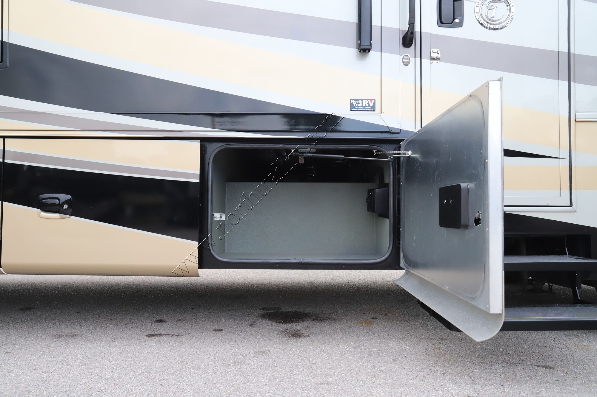 Used 2019 Tiffin Motor Homes Open Road 34PA Class A  For Sale