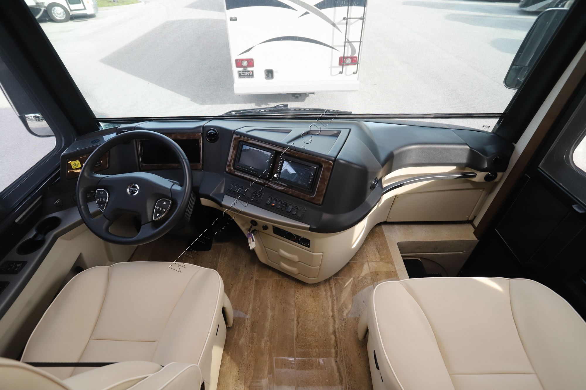 Used 2019 Newmar Dutch Star 4002 Class A  For Sale