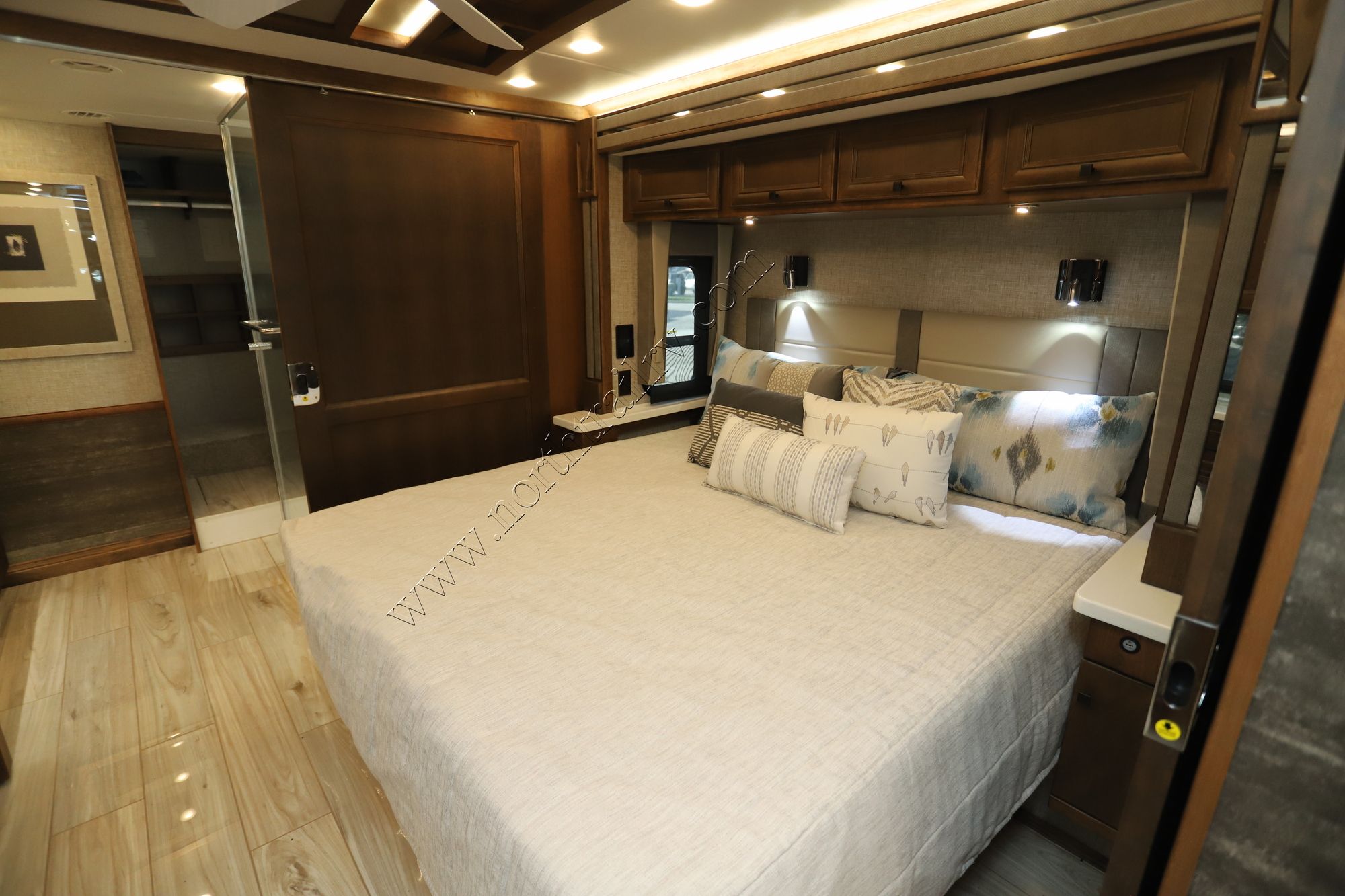 New 2024 Tiffin Motor Homes Allegro Bus 45OPP Class A  For Sale