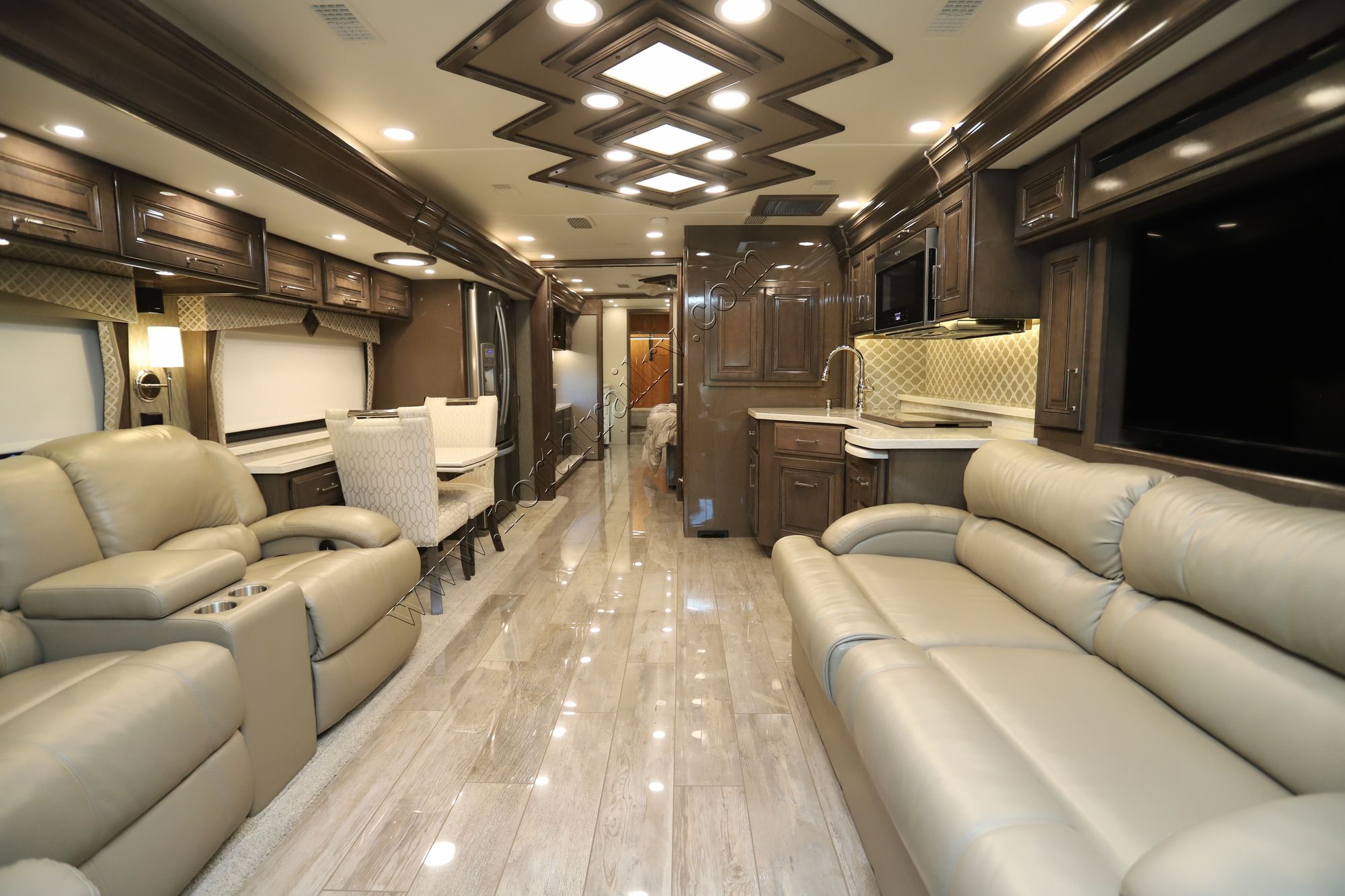 Used 2020 Entegra Anthem 44F Class A  For Sale