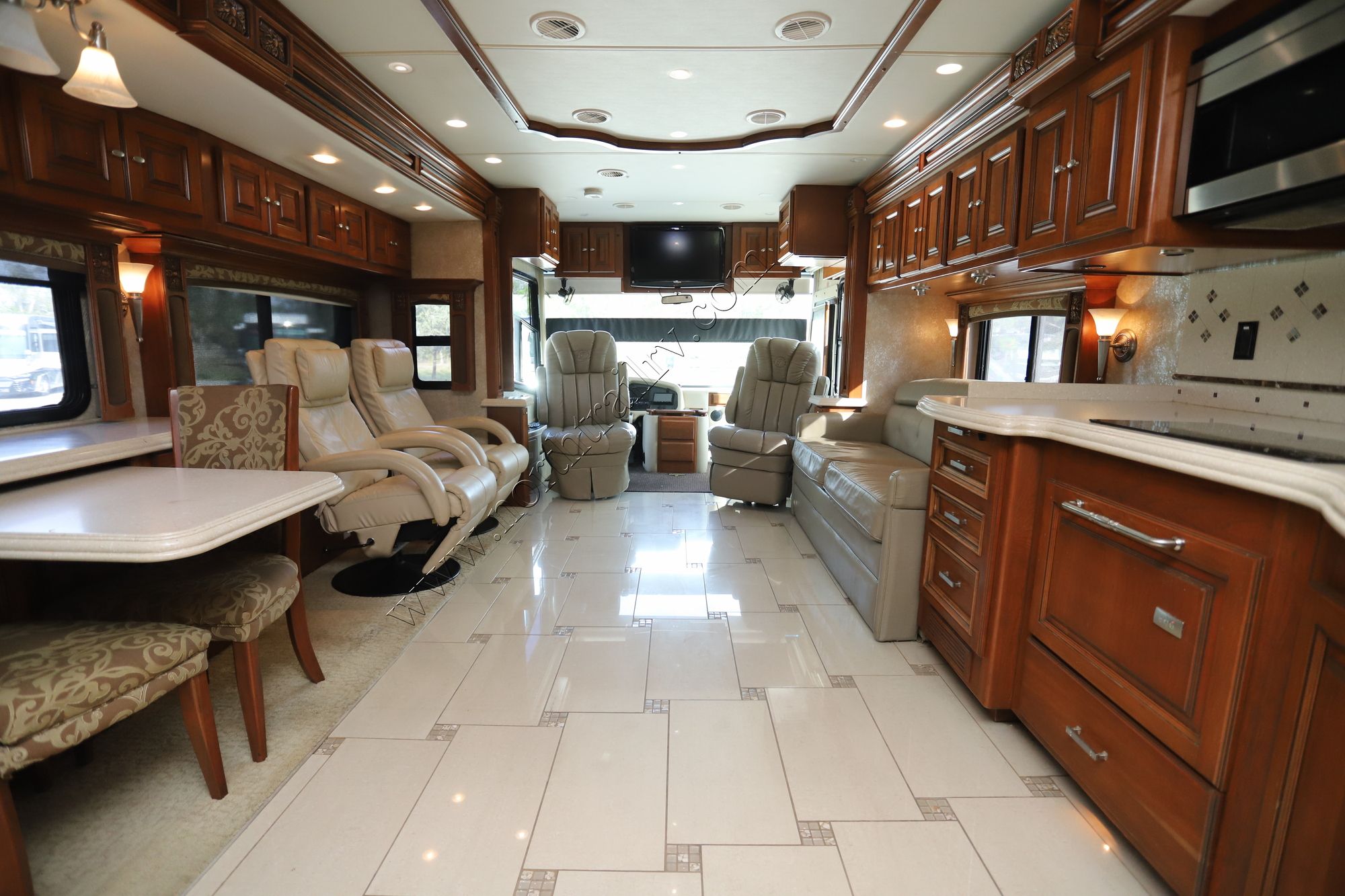 Used 2010 Tiffin Motor Homes Allegro Bus 43QGP Class A  For Sale