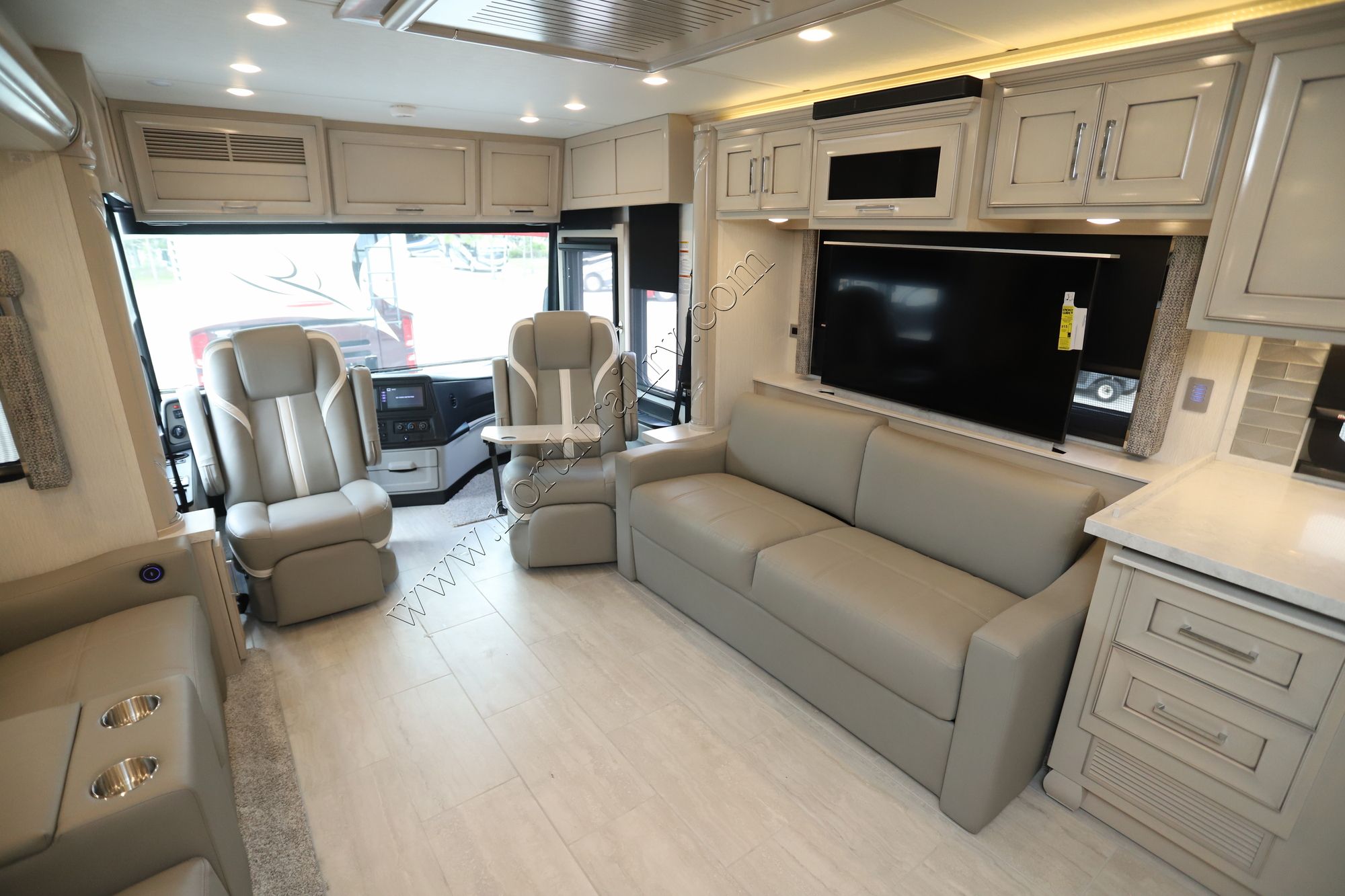 New 2024 Newmar Ventana 4369 Class A  For Sale