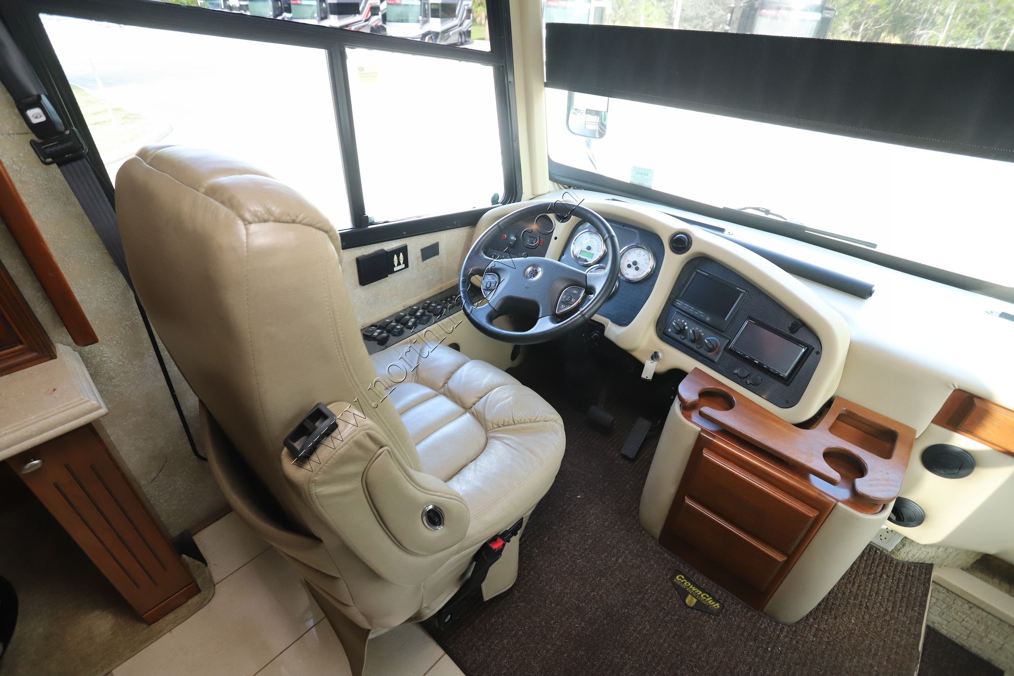 Used 2010 Tiffin Motor Homes Allegro Bus 43QGP Class A  For Sale