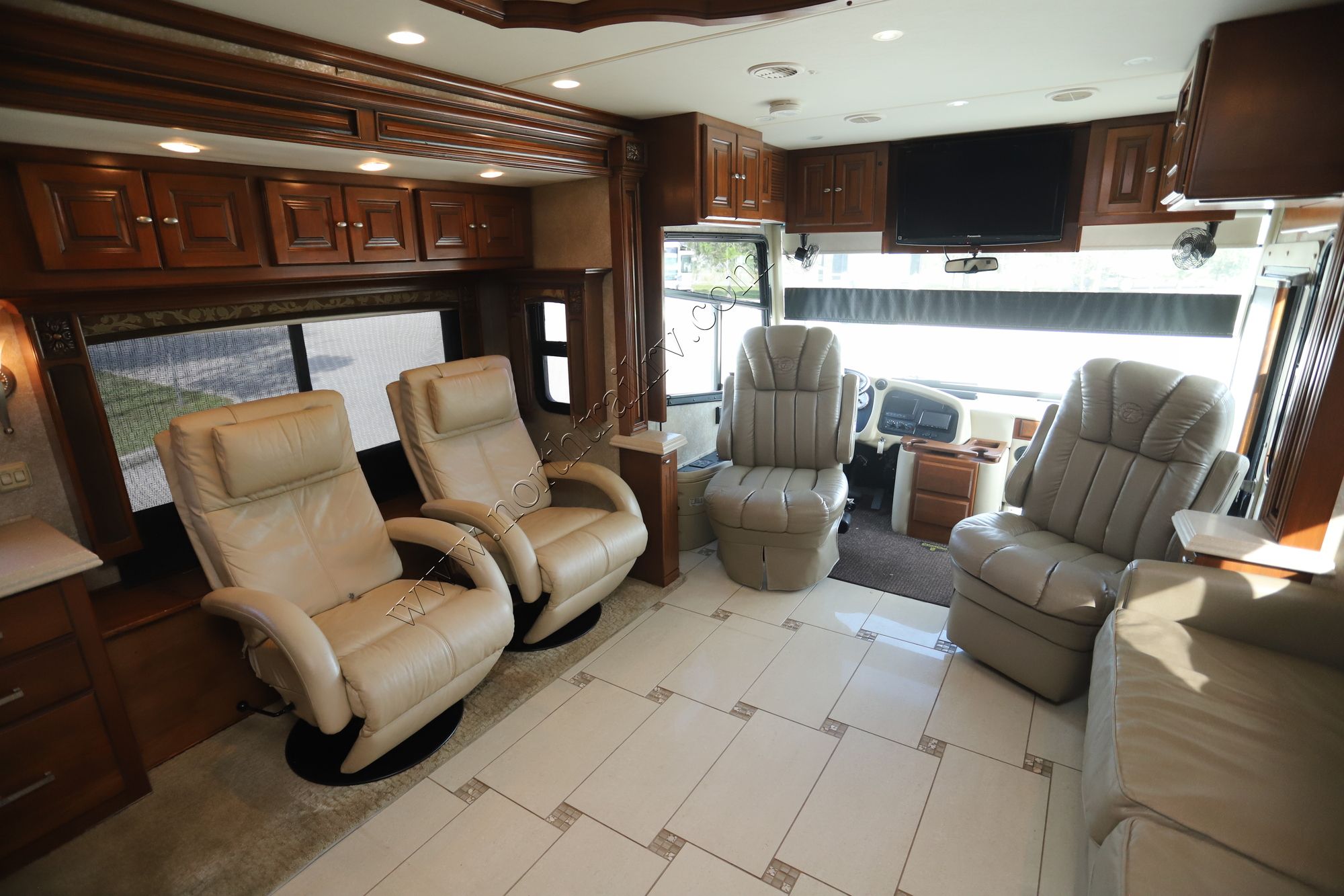 Used 2010 Tiffin Motor Homes Allegro Bus 43QGP Class A  For Sale