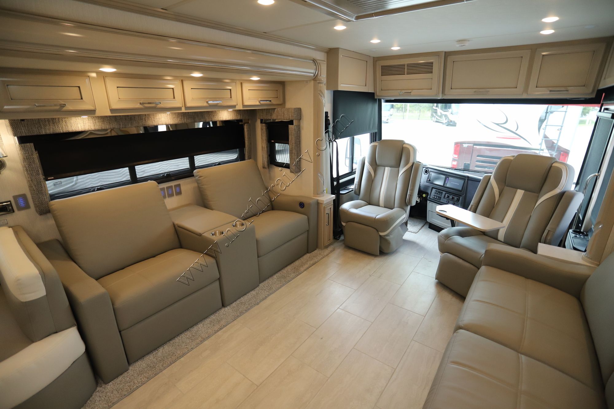 New 2024 Newmar Ventana 4369 Class A  For Sale