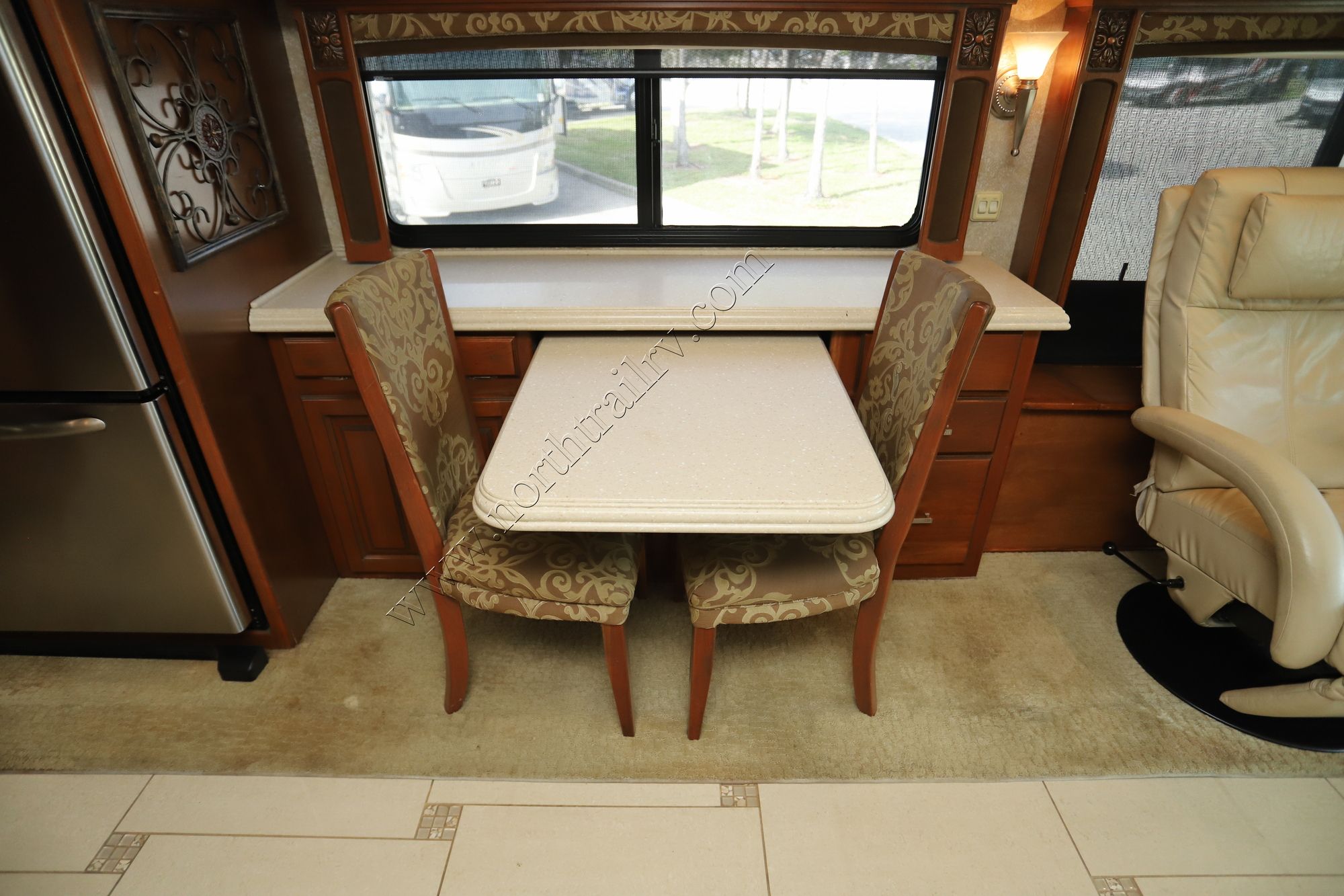 Used 2010 Tiffin Motor Homes Allegro Bus 43QGP Class A  For Sale