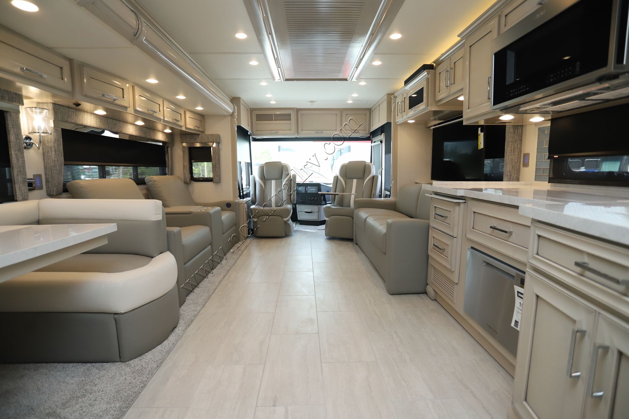 New 2024 Newmar Ventana 4369 Class A  For Sale