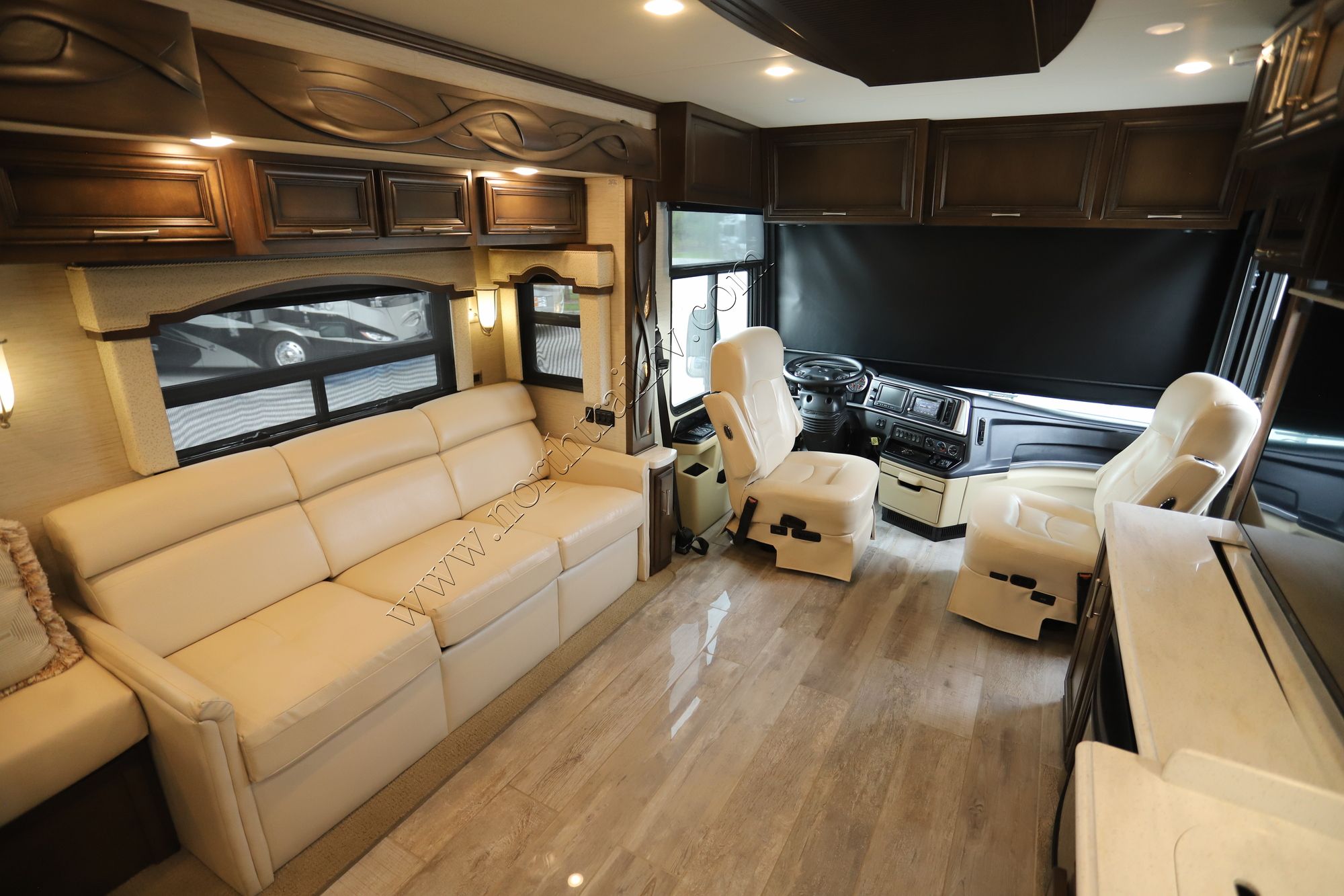 Used 2018 Newmar Ventana 4311 Class A  For Sale