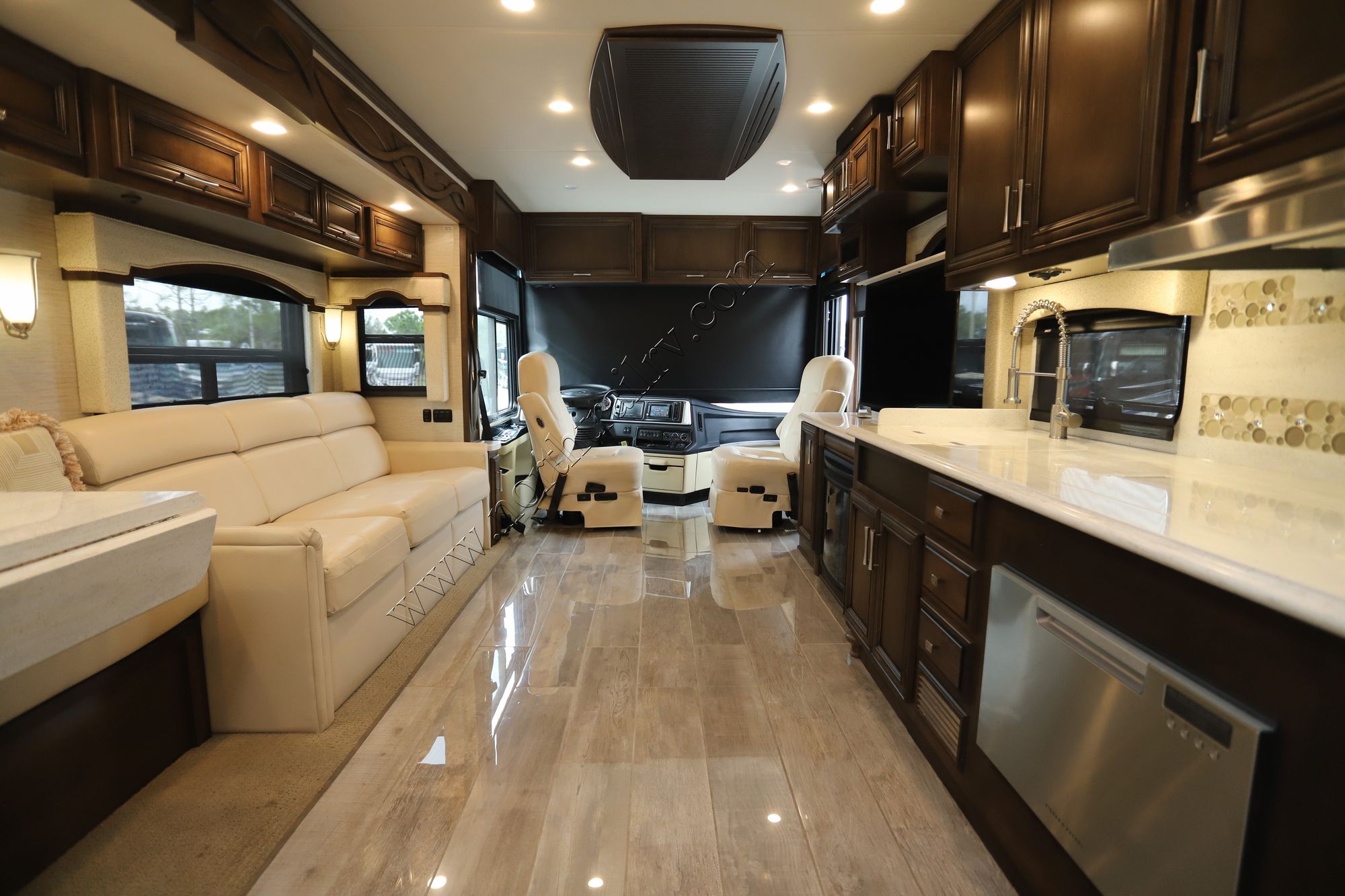 Used 2018 Newmar Ventana 4311 Class A  For Sale