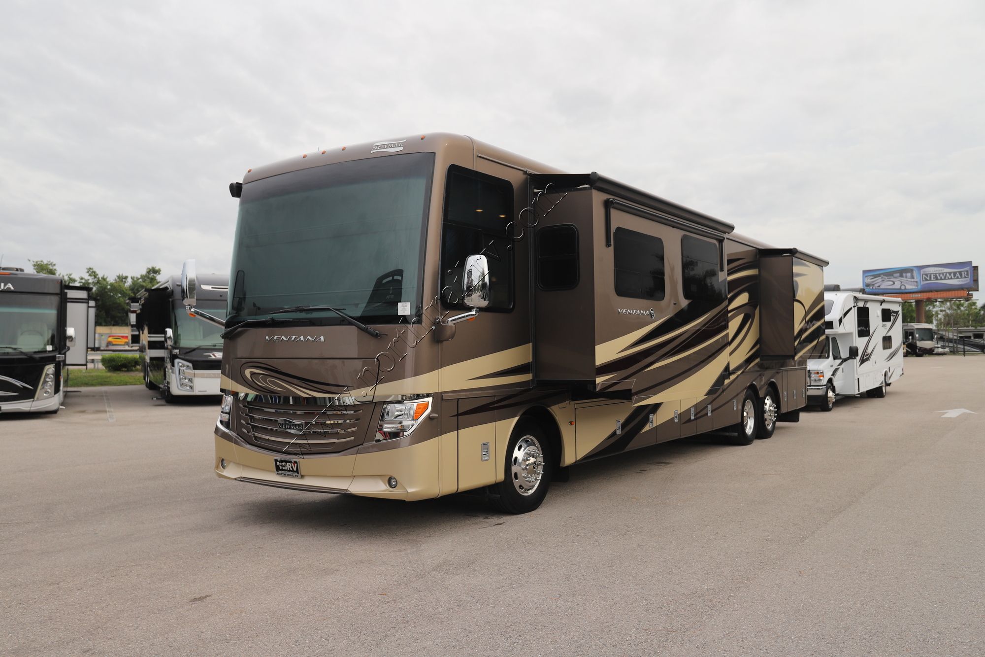 Used 2018 Newmar Ventana 4311 Class A  For Sale