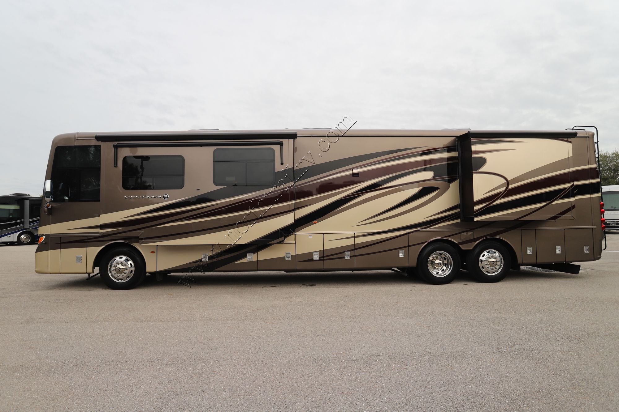 Used 2018 Newmar Ventana 4311 Class A  For Sale