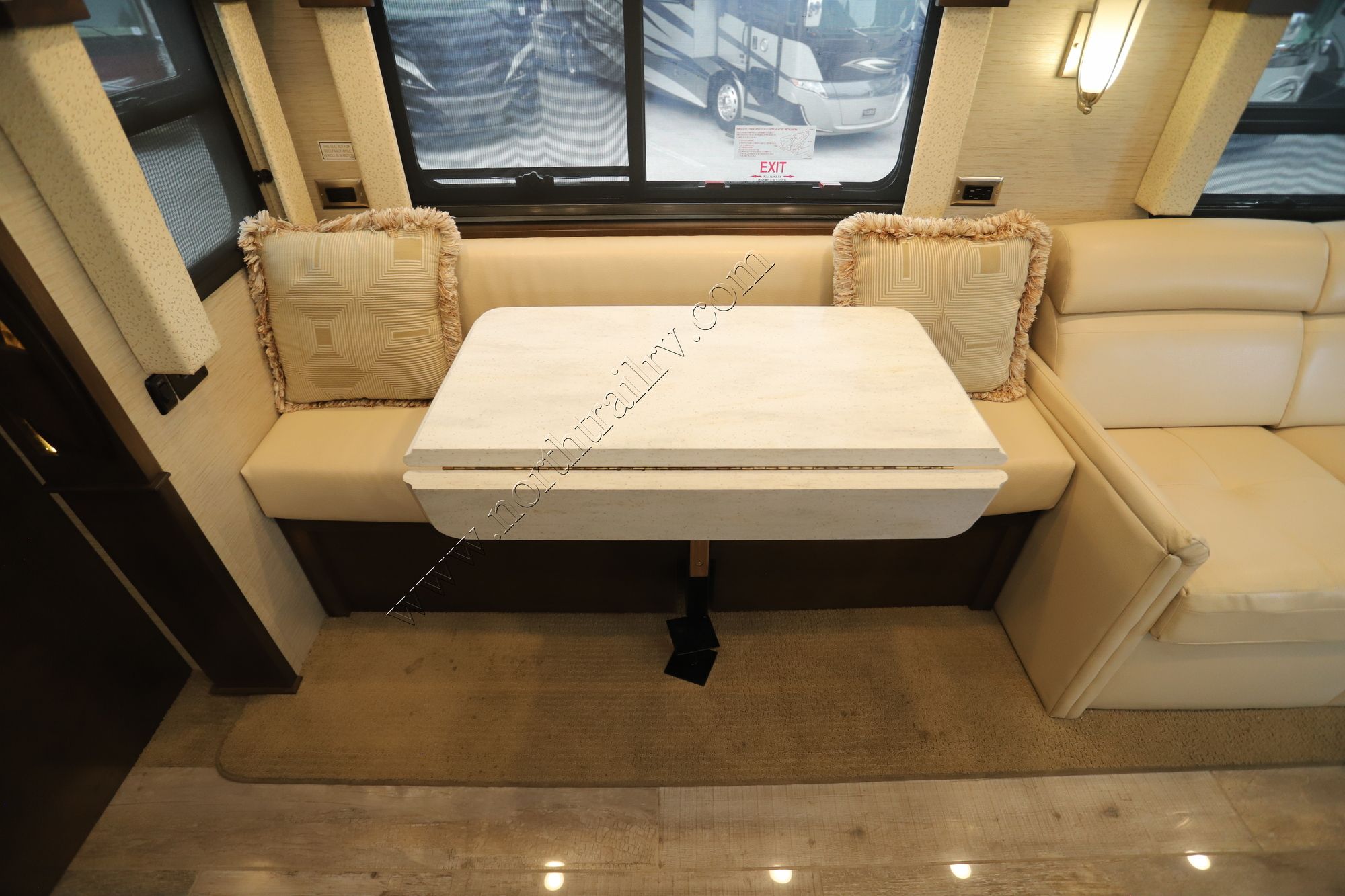 Used 2018 Newmar Ventana 4311 Class A  For Sale