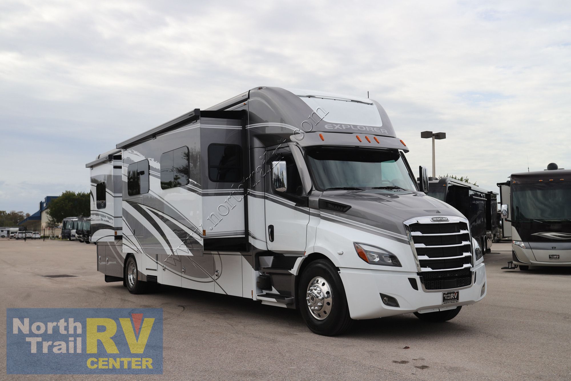 New 2024 Renegade Rv Explorer 40ERB Super C  For Sale