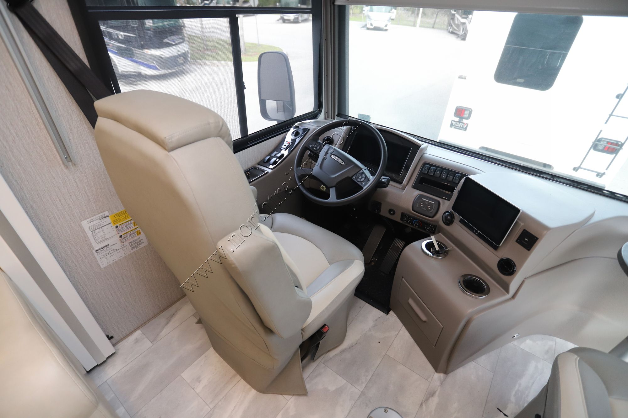 Used 2022 Coachmen Sportscoach Srs 339DS Class A  For Sale