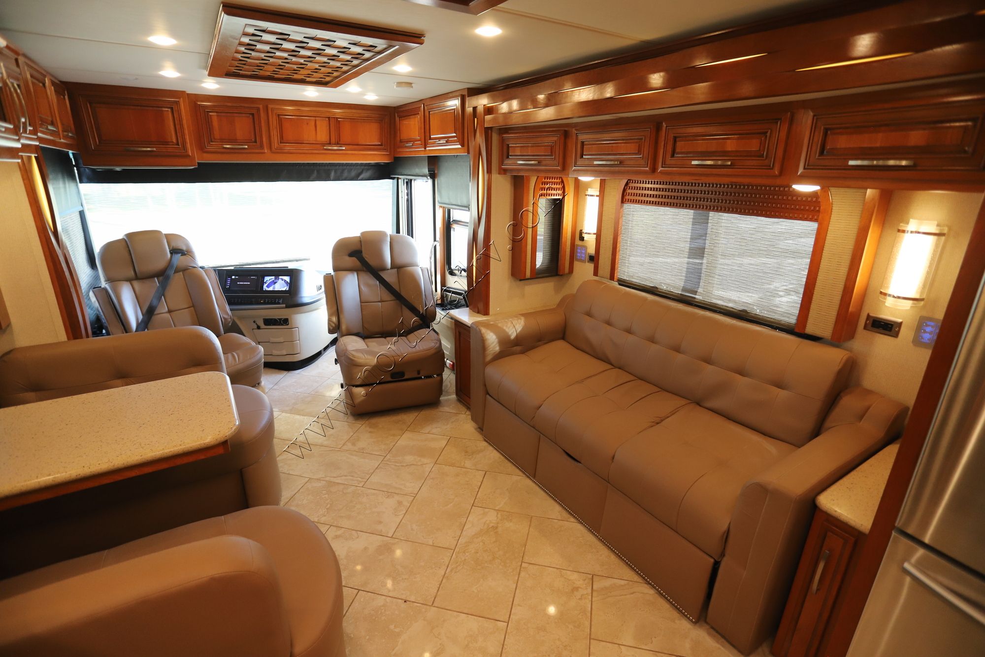 Used 2018 Newmar New Aire 3341 Class A  For Sale