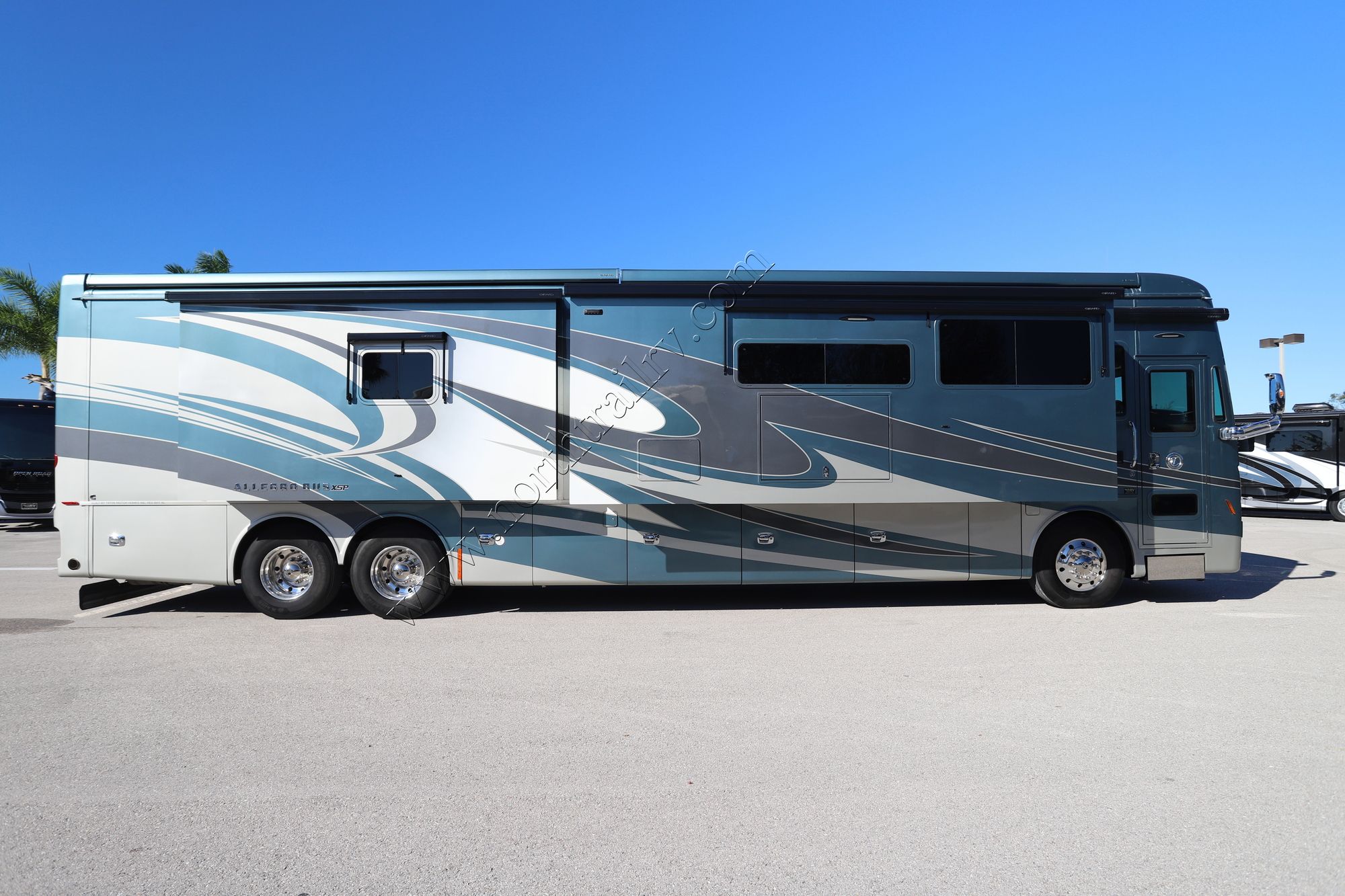 Used 2019 Tiffin Motor Homes Allegro Bus 45OPP Class A  For Sale