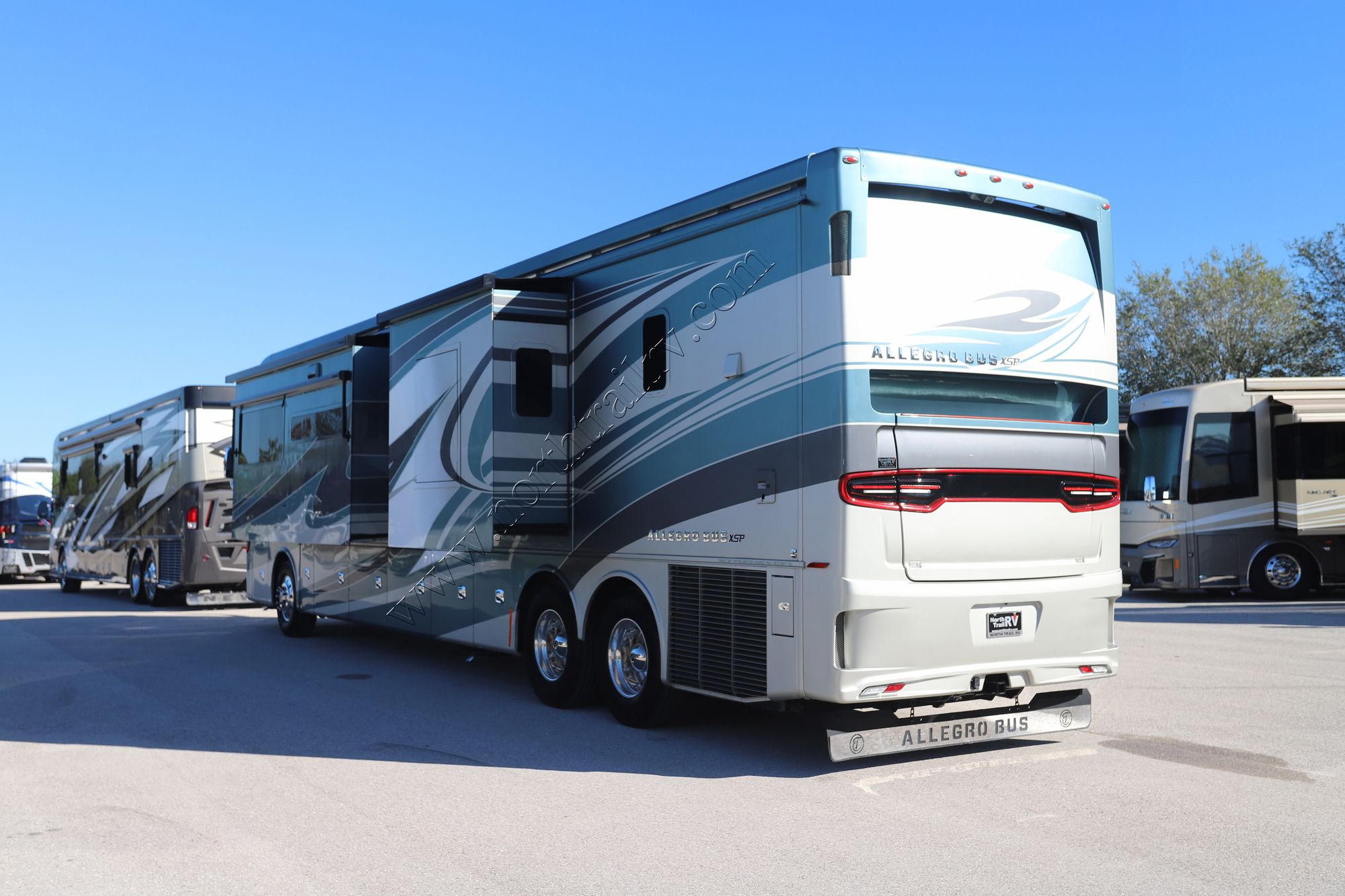 Used 2019 Tiffin Motor Homes Allegro Bus 45OPP Class A  For Sale