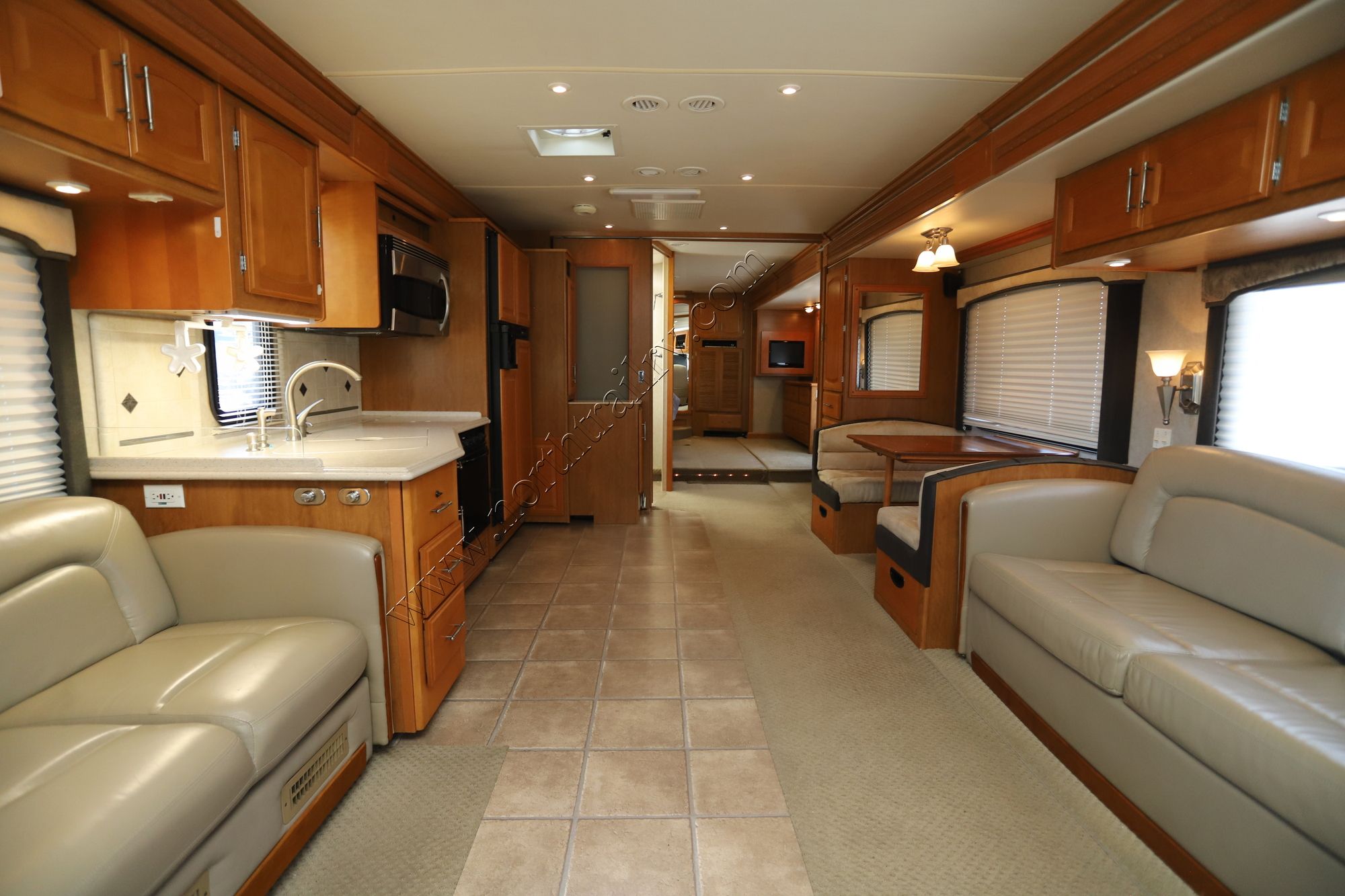 Used 2008 Fleetwood Excursion 39R Class A  For Sale