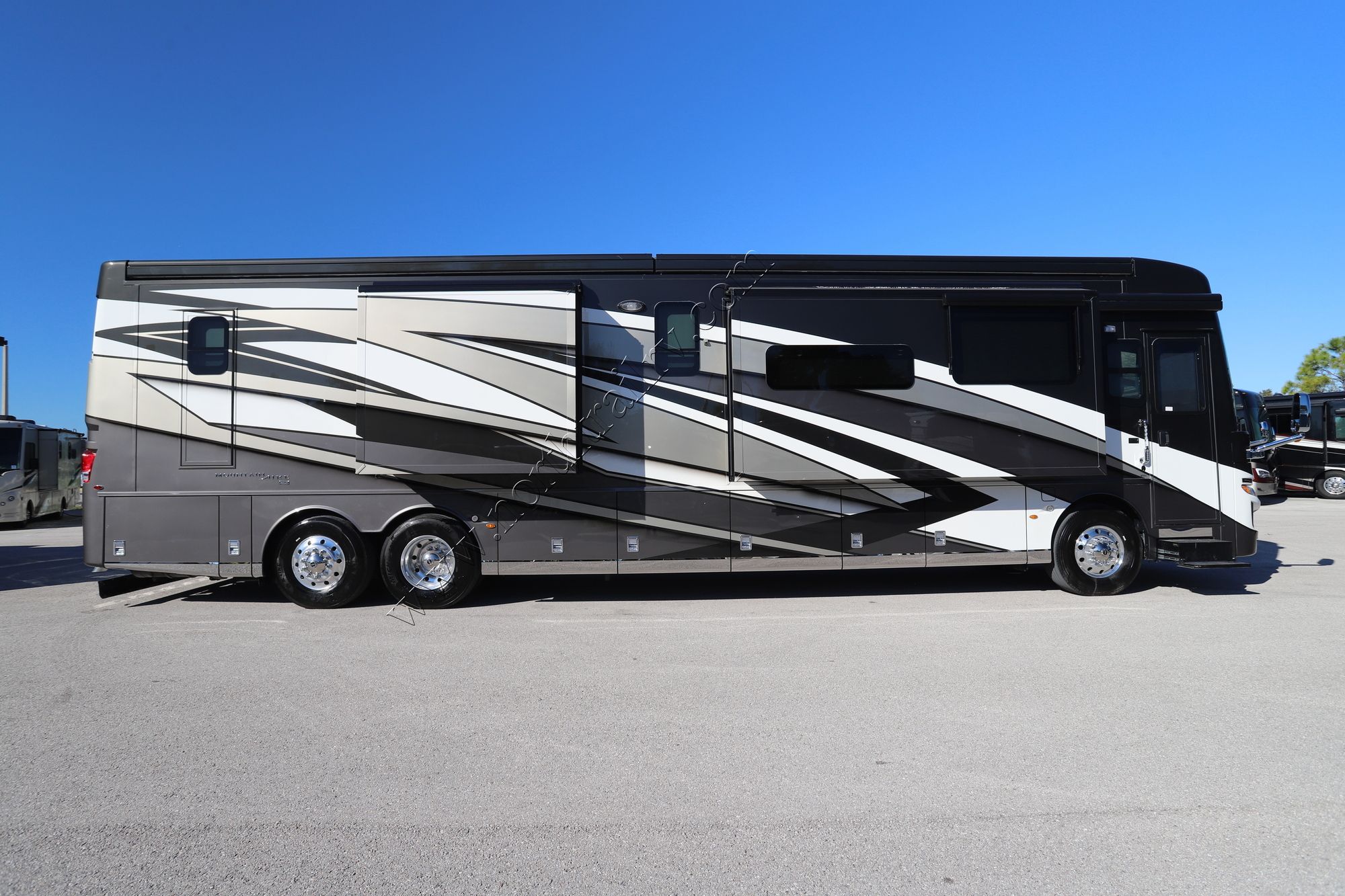 New 2024 Newmar Mountain Aire 4551 Class A  For Sale