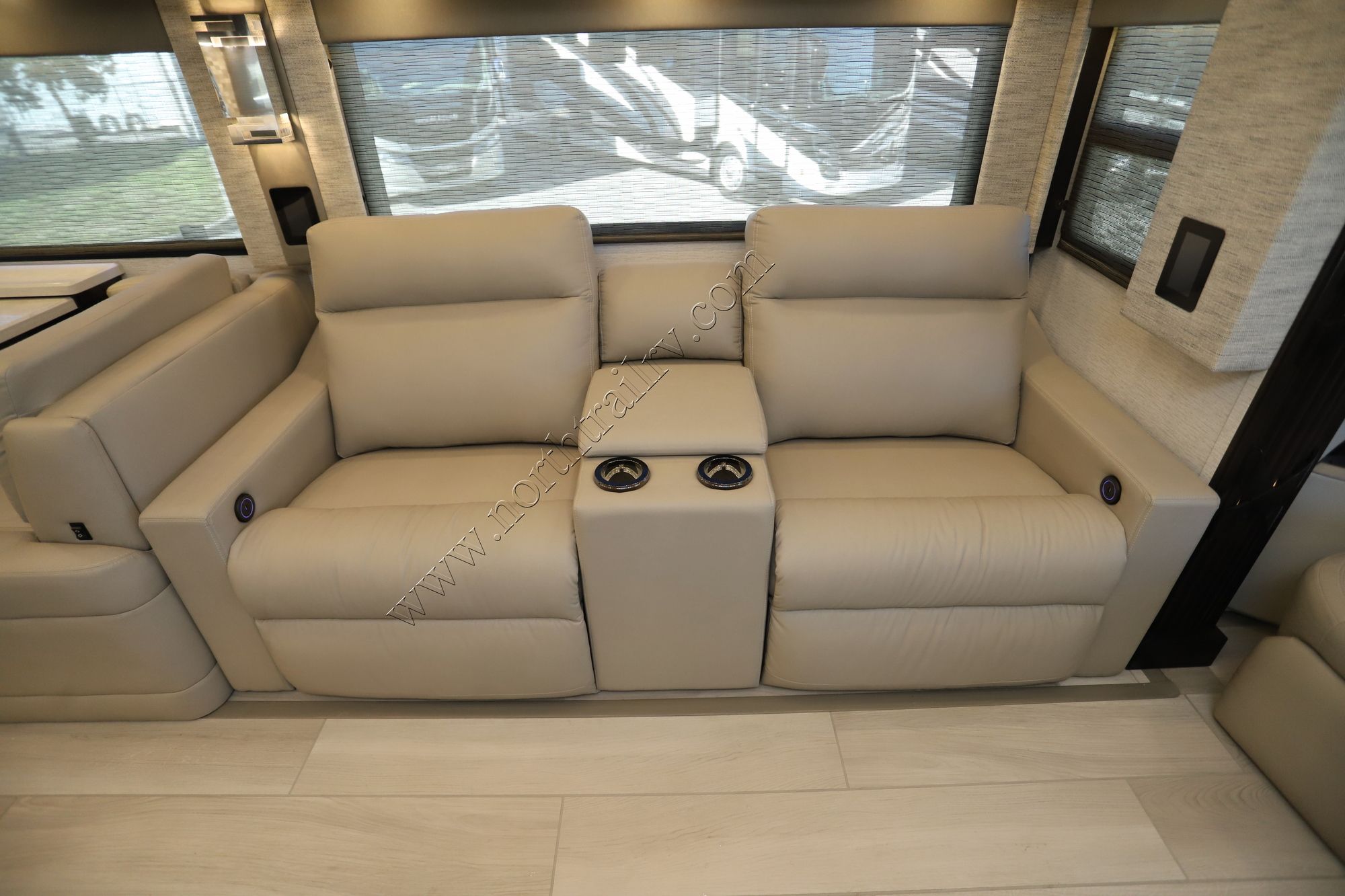 New 2024 Newmar Mountain Aire 4551 Class A  For Sale