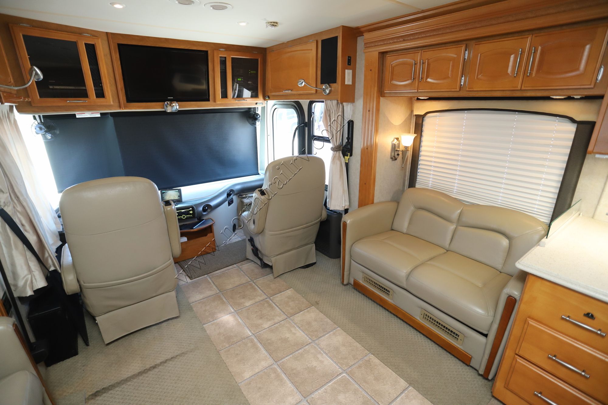 Used 2008 Fleetwood Excursion 39R Class A  For Sale