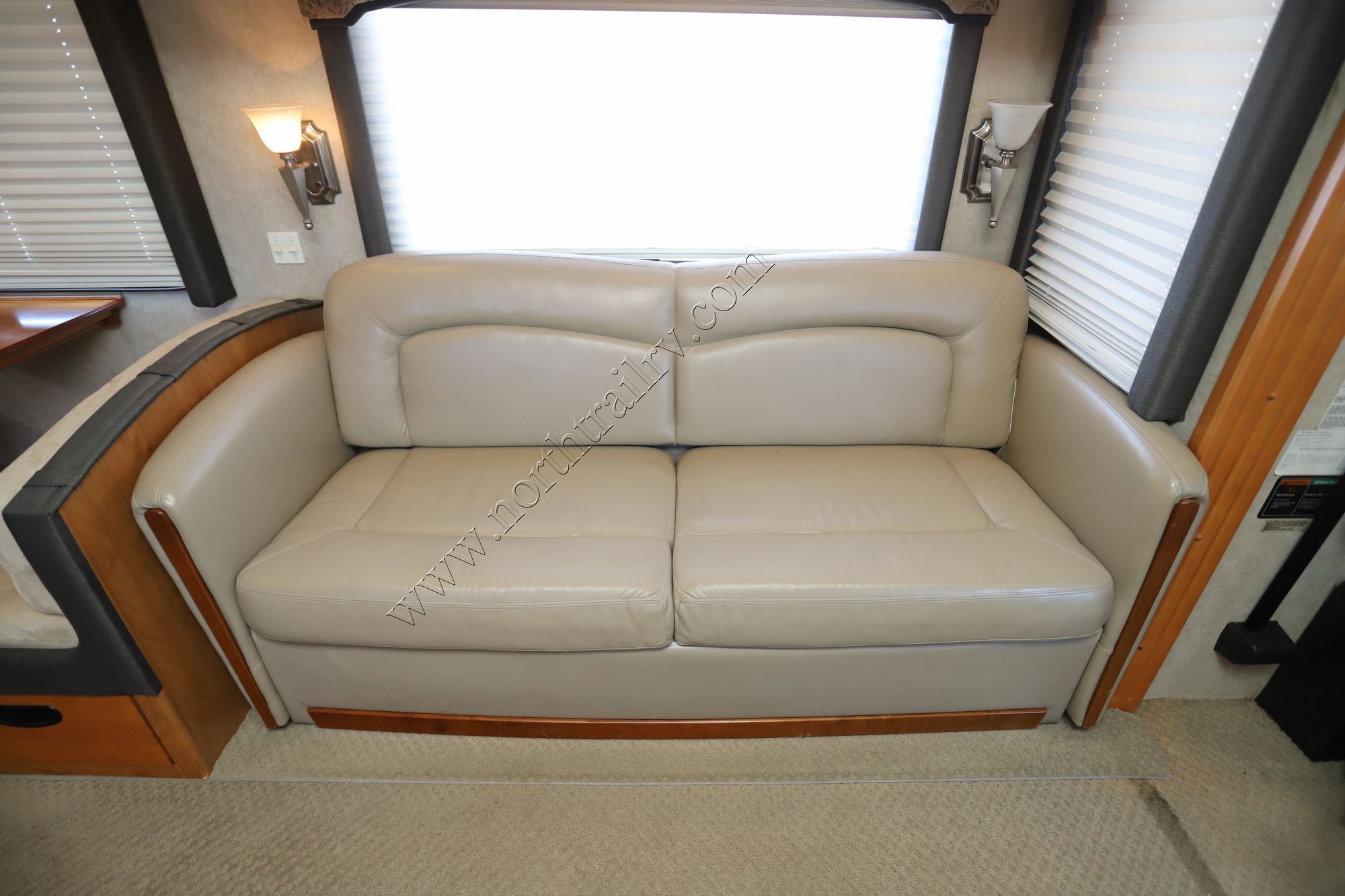 Used 2008 Fleetwood Excursion 39R Class A  For Sale