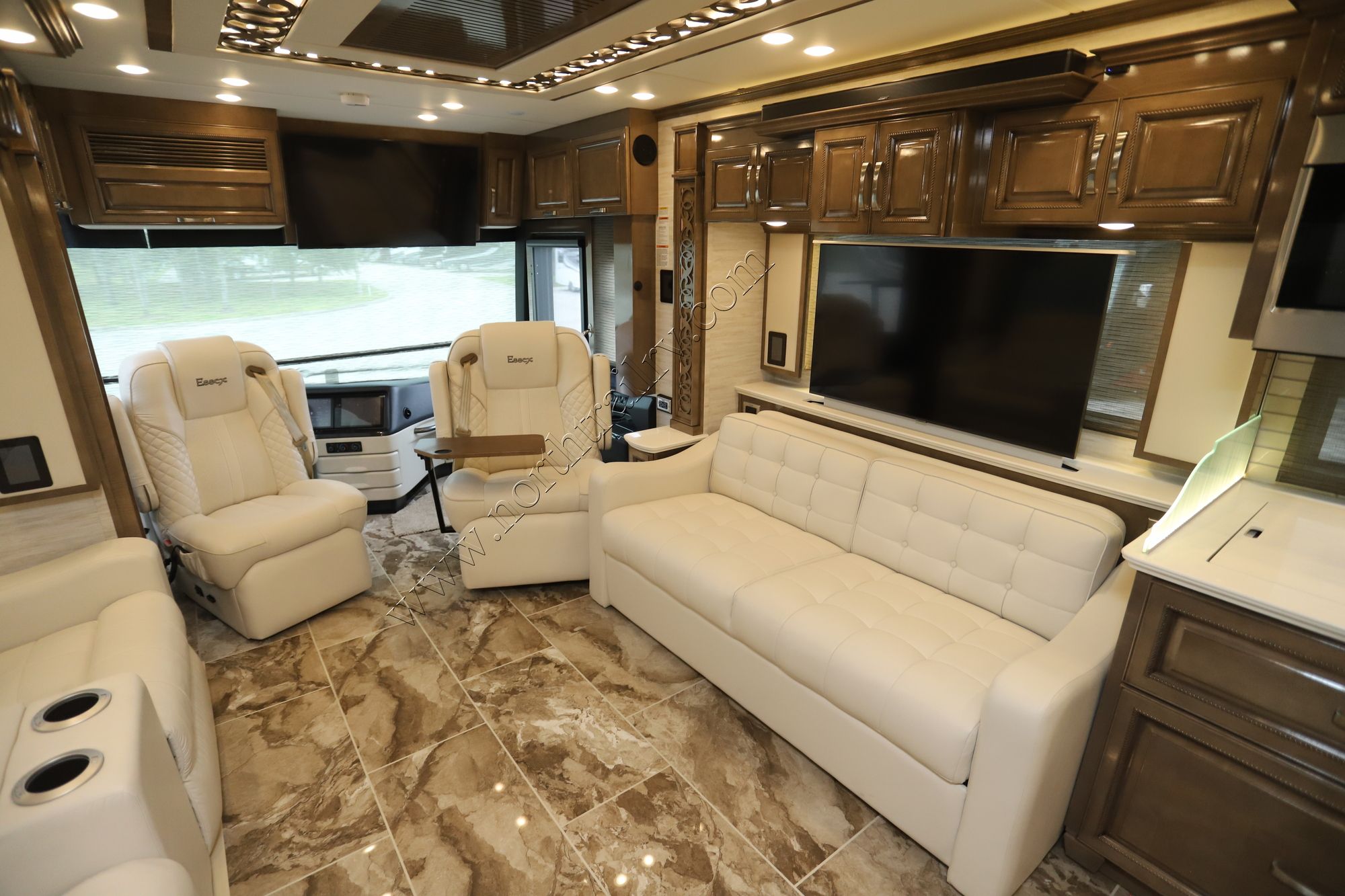 New 2024 Newmar Essex 4595 Class A  For Sale