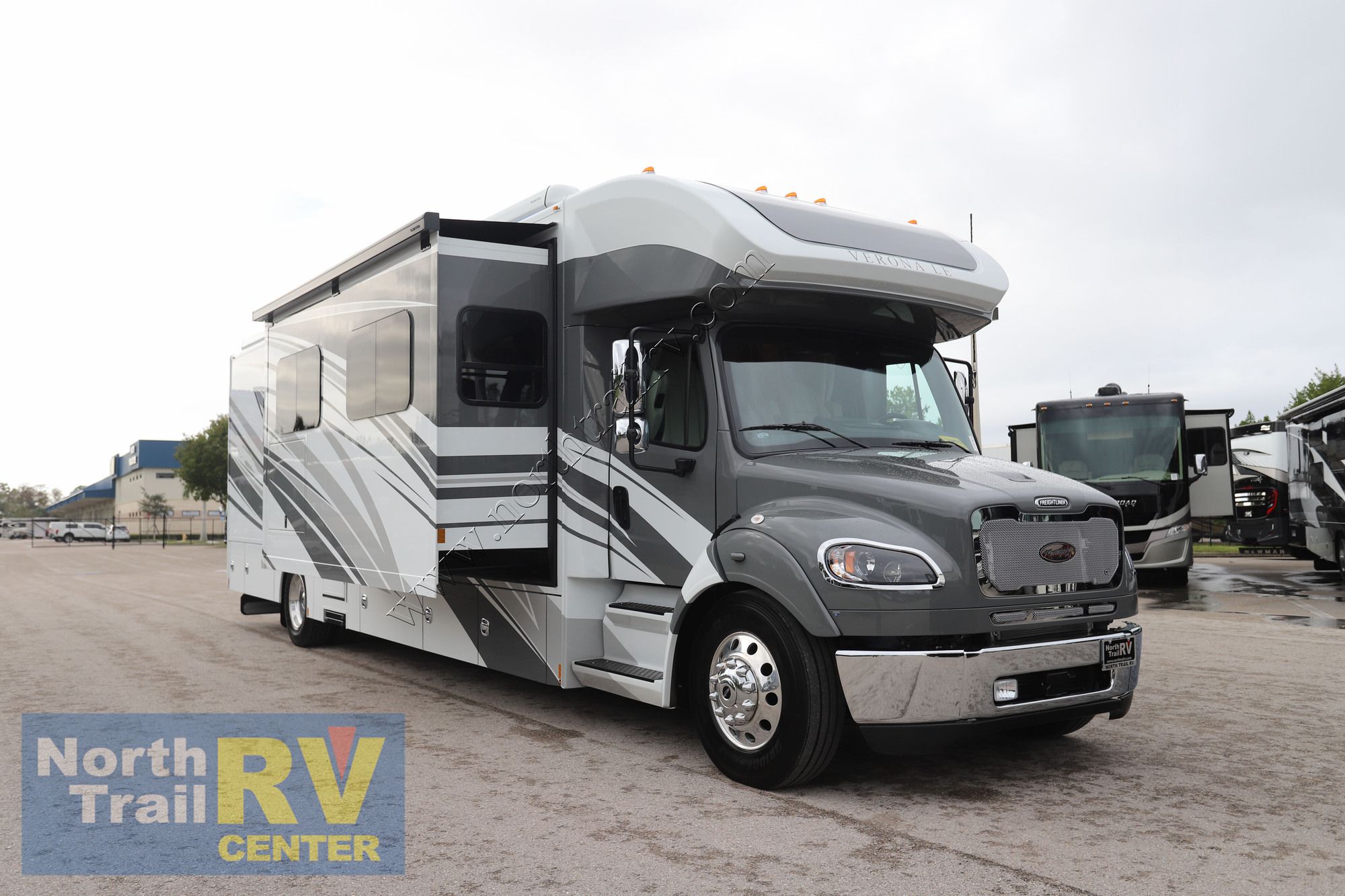 New 2024 Renegade Rv Verona Le 40LRB Super C  For Sale